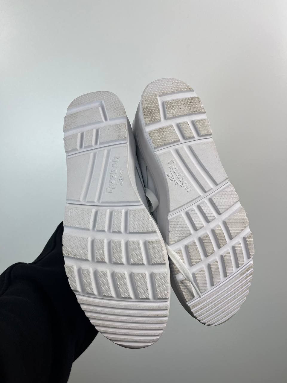 Reebok Reebok Classic Leather Platform Sneakers White Women Size 38 Size US 5.5 / EU 38 - 5 Thumbnail