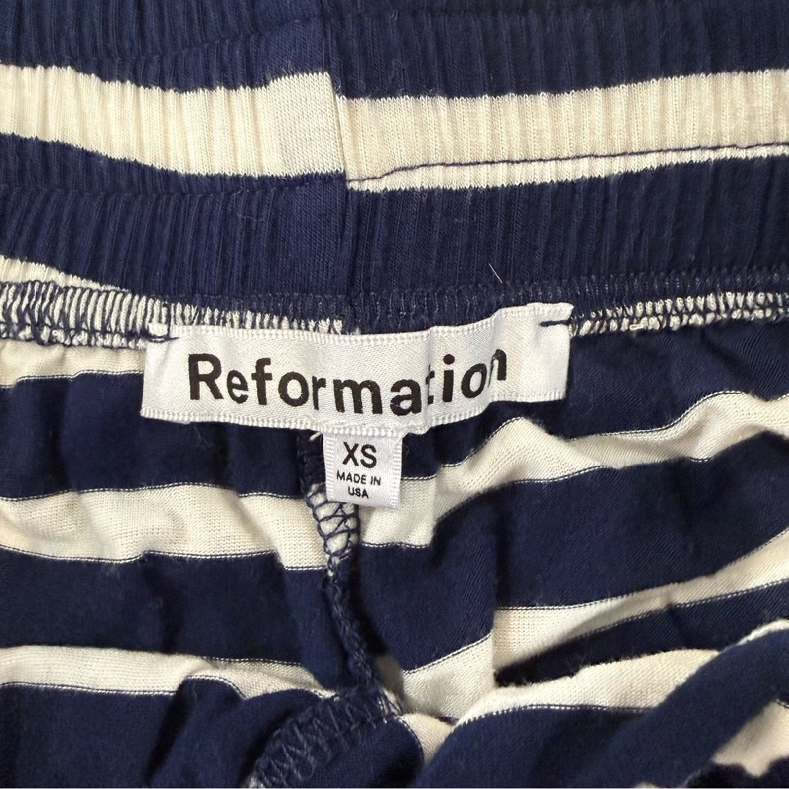 Reformation Reformation Striped Pull On Pajama Lounge Shorts Womens XS Size 26" / US 2 / IT 38 - 4 Thumbnail