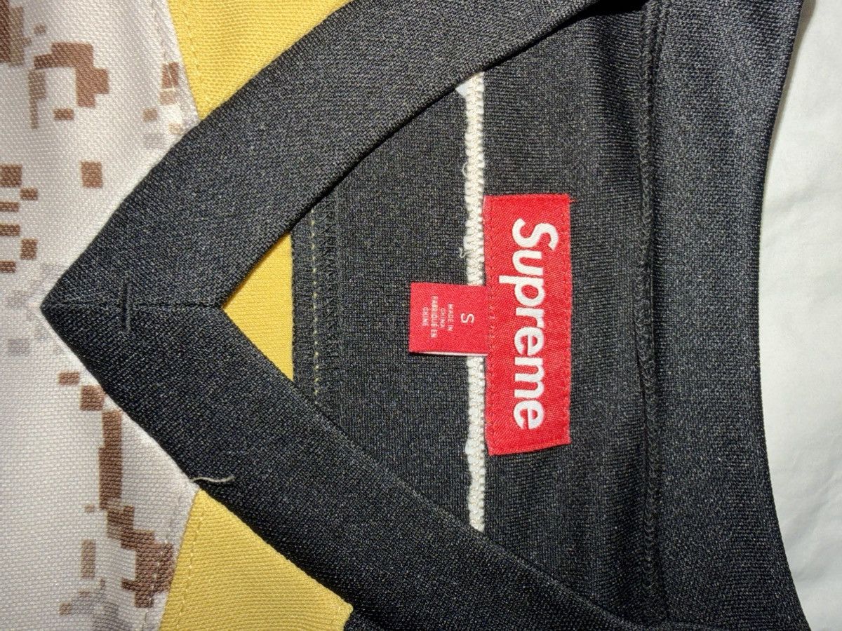 Supreme Supreme Fire & Ice Hockey Jersey – Digital Camo (Size Small) Size US S / EU 44-46 / 1 - 3 Thumbnail