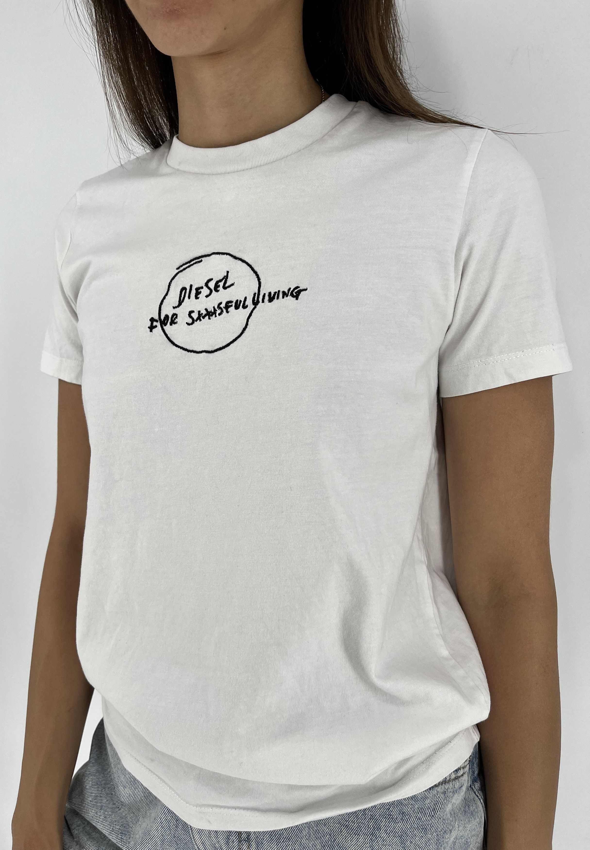 Other Vintage Diesel Japanese Y2K Style Tee Casual Streetwear 90s Size S / US 4 / IT 40 - 6 Thumbnail