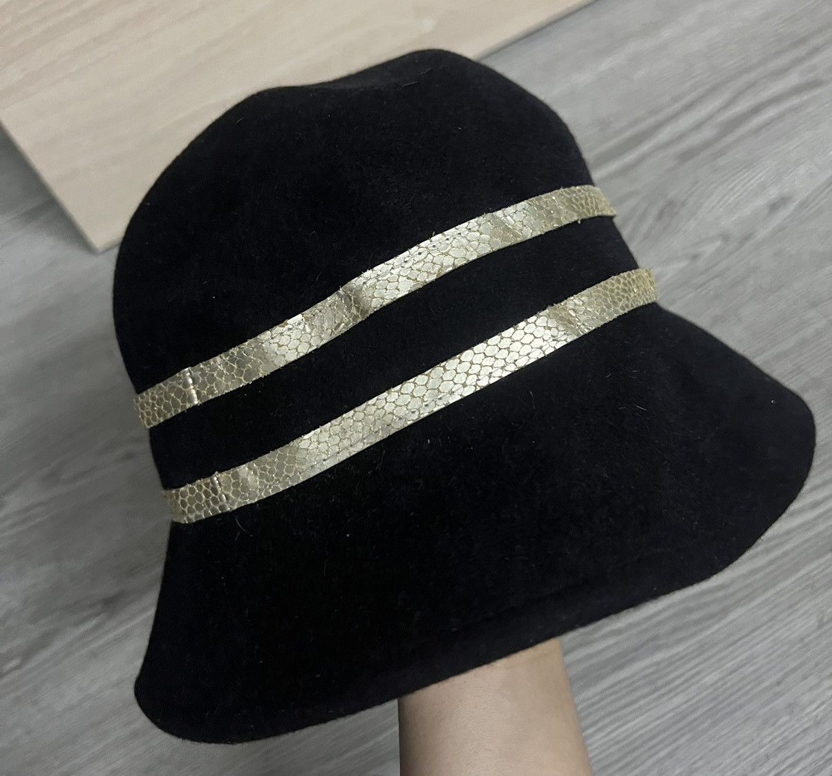Givenchy Rare vintage Givenchy wool bucket hat 🎩🖤 Size ONE SIZE - 4 Thumbnail