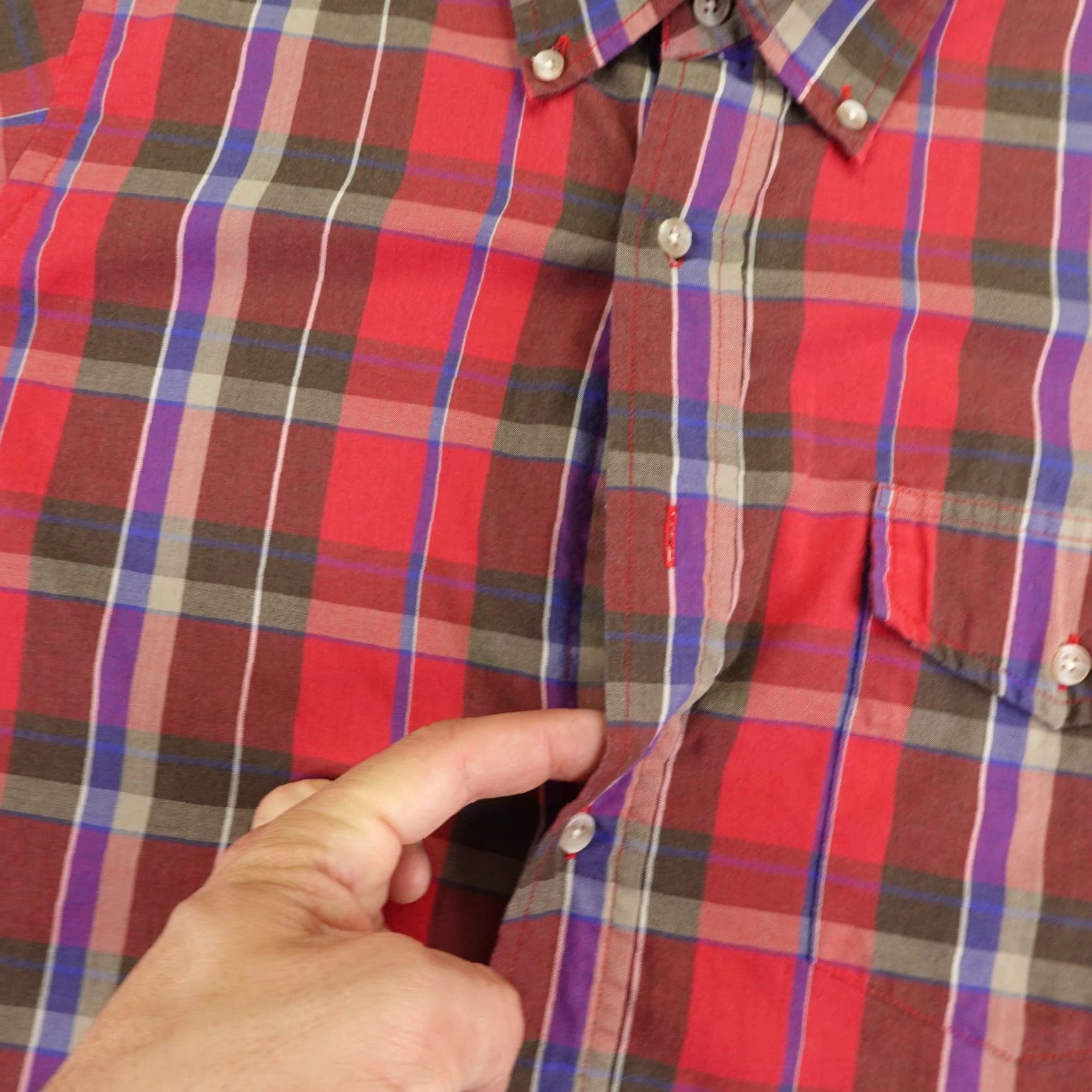 Vintage VINTAGE Woolrich Shirt Mens M Red Plaid Button-Up 90s Outdoor Casual Workwear Size US M / EU 48-50 / 2 - 4 Thumbnail
