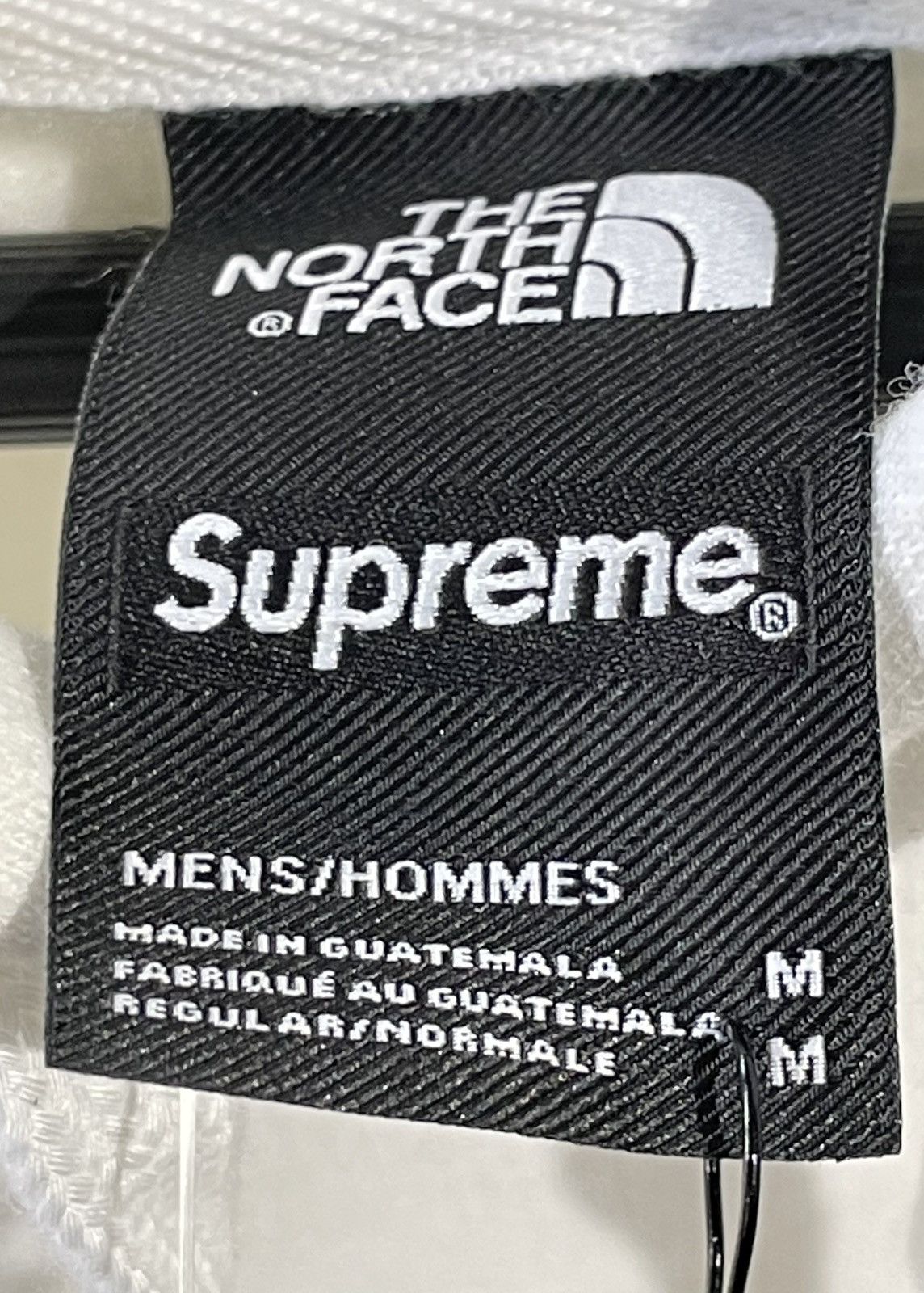 Supreme × The North Face SUPREME THE NORTH FACE BASE LAYER L/S Size US M / EU 48-50 / 2 - 13 Thumbnail