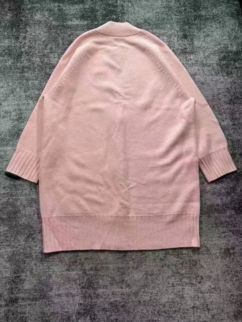 Louis Vuitton Louis Vuitton Pink Long Wool Cardigan sweater Size S / US 4 / IT 40 - 2 Thumbnail