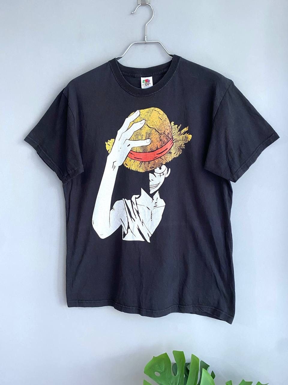 Fruit Of The Loom Vintage 00s Anime T-Shirt One Piece Monkey D Luffy, Size S-M Size US M / EU 48-50 / 2 - 2 Thumbnail