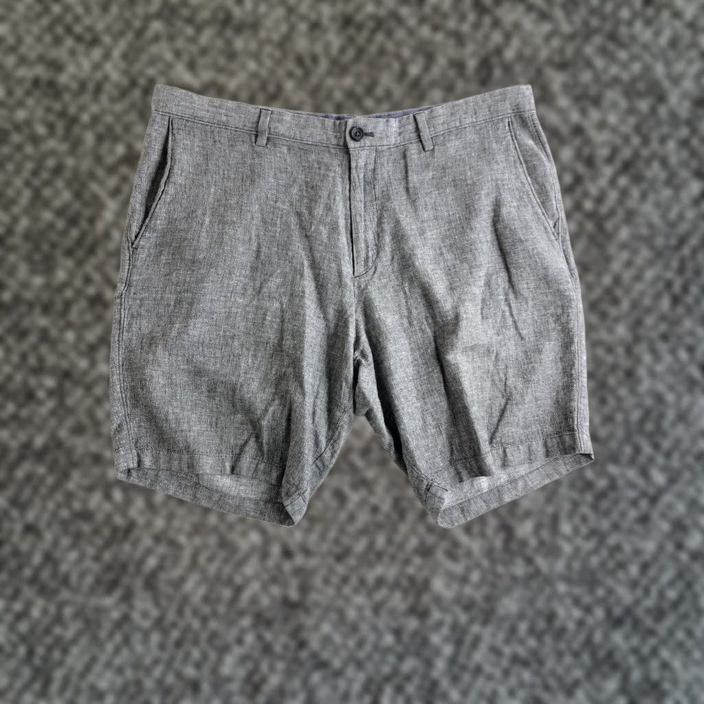 Banana Republic Banana Republic Aiden Short Men 38 Gray Chino Shorts S120 Casual Regular Pockets Slash Pocket Flat Front Zip Marker Size US 38 / EU 54 - 1 Thumbnail