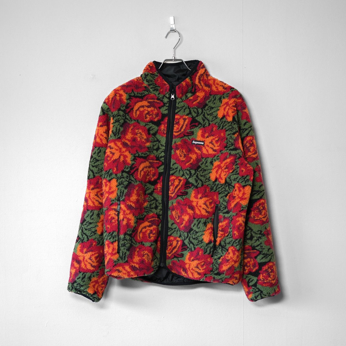 Supreme SUPREME AW2016 ROSES REVERSIBLE FLEECE Size US M / EU 48-50 / 2 - 1 Thumbnail