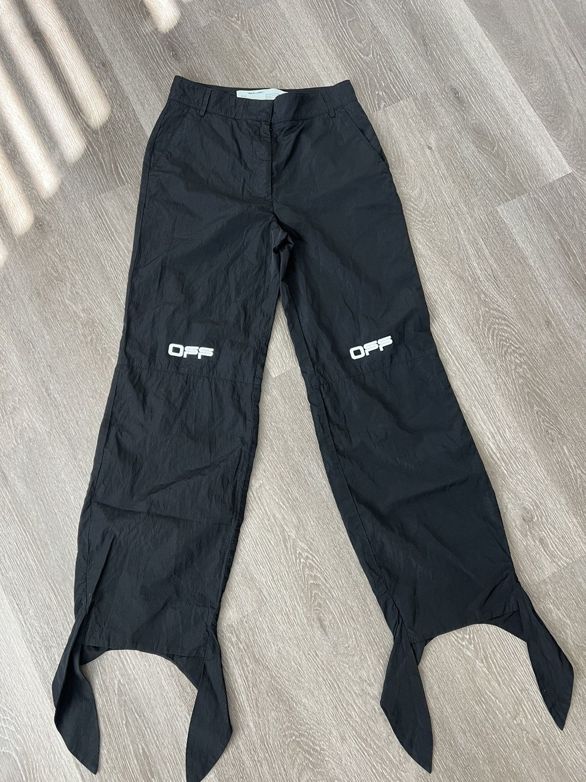 Off-White Off-White Black Nylon Bow Lounge Pants Size 40" / US 18 - 1 Thumbnail