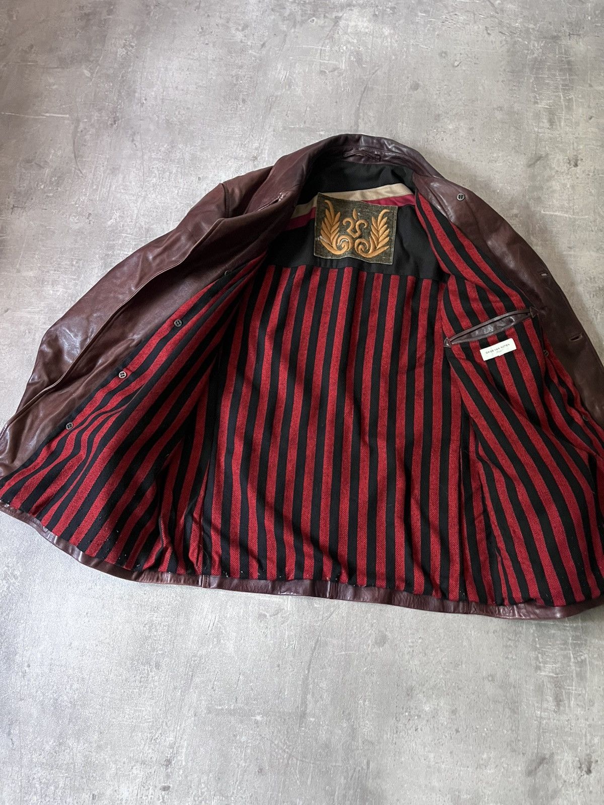 Dries Van Noten Dries Van Noten Vintage red leather coat Size US L / EU 52-54 / 3 - 13 Thumbnail