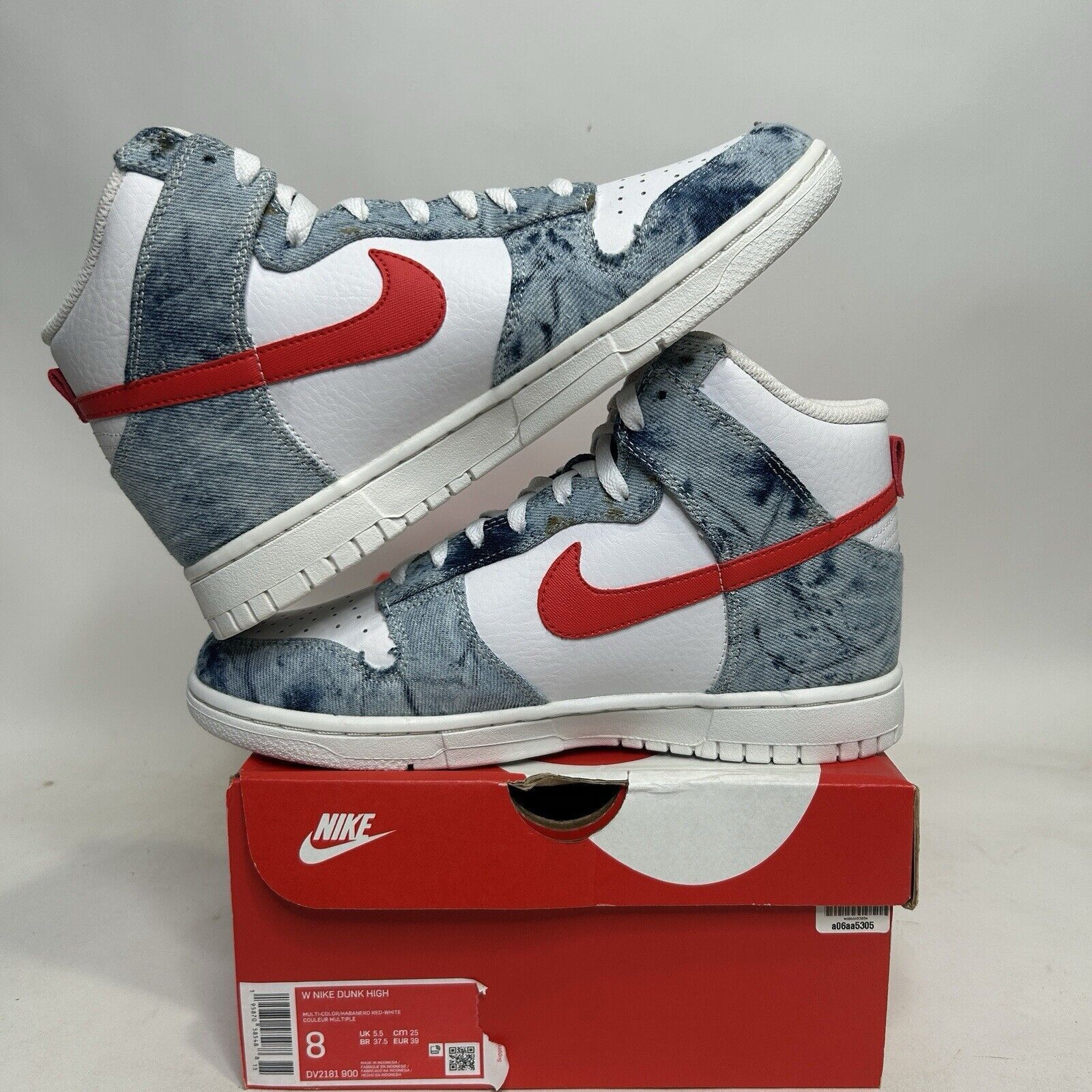 Nike Nike Dunk High WMNS “Washed Denim” 2024 Size US 8 / IT 38 - 3 Thumbnail