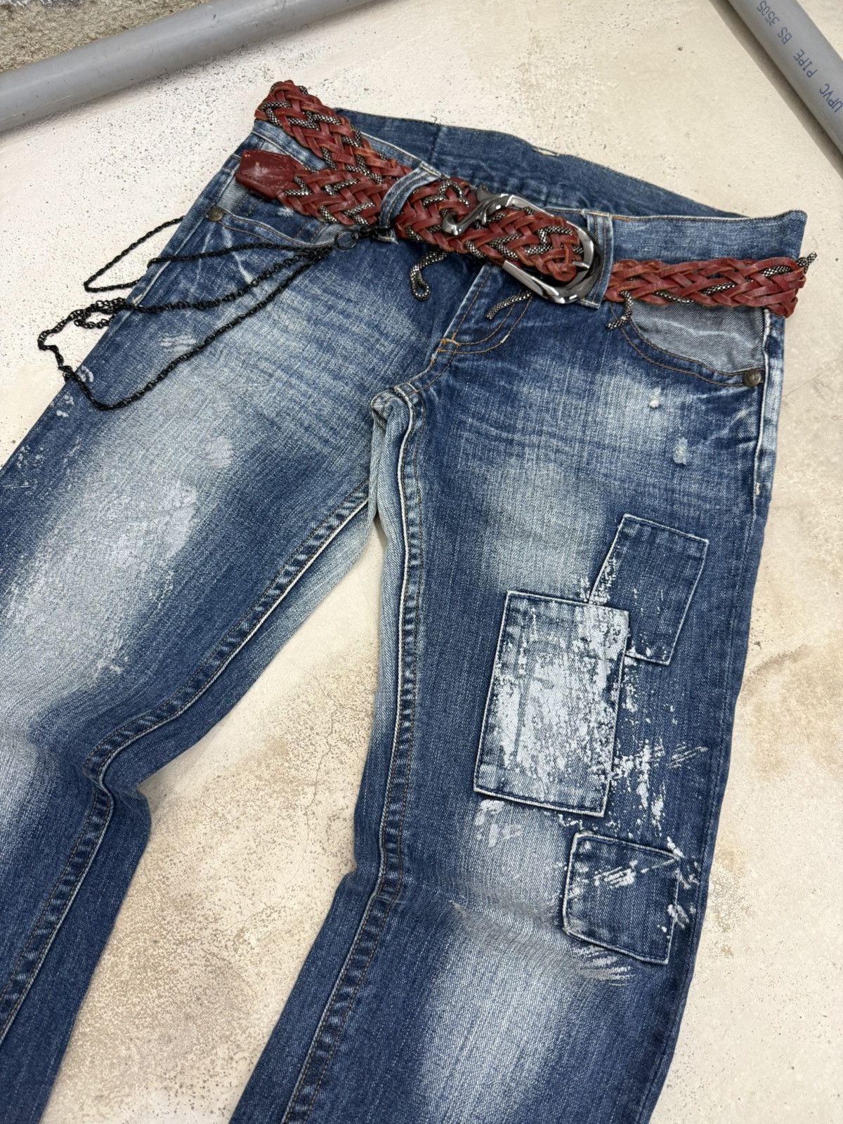 5351 POUR LES HOMMES × Japanese Brand × Le Grande Bleu (L.G.B.) Skybomber Japan Patchwork Painter Low Rise Flared Jeans Size US 30 / EU 46 - 4 Thumbnail