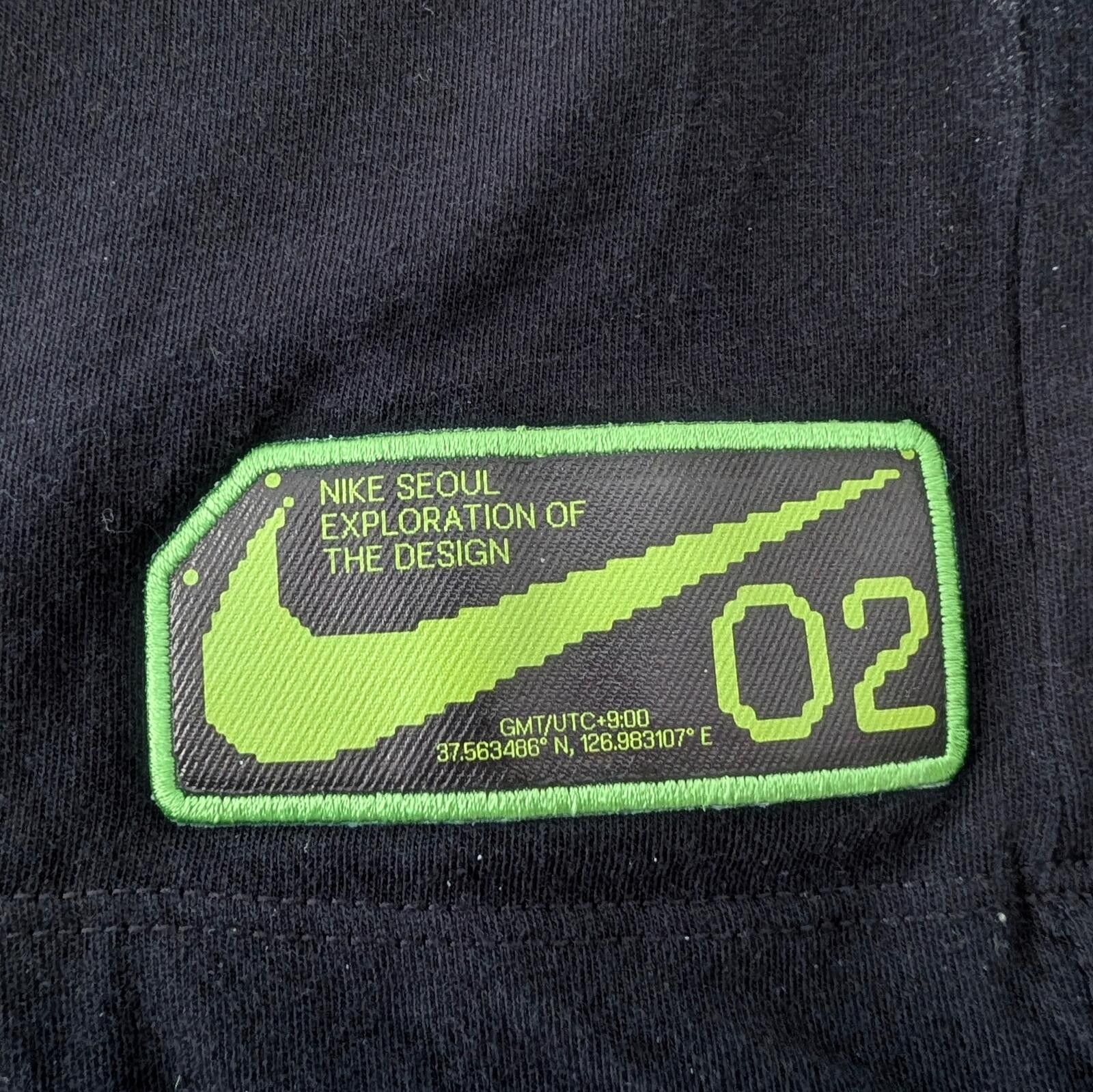 Nike Nike Custom Basketball Graphic Black T-Shirt XL Size US XL / EU 56 / 4 - 4 Thumbnail