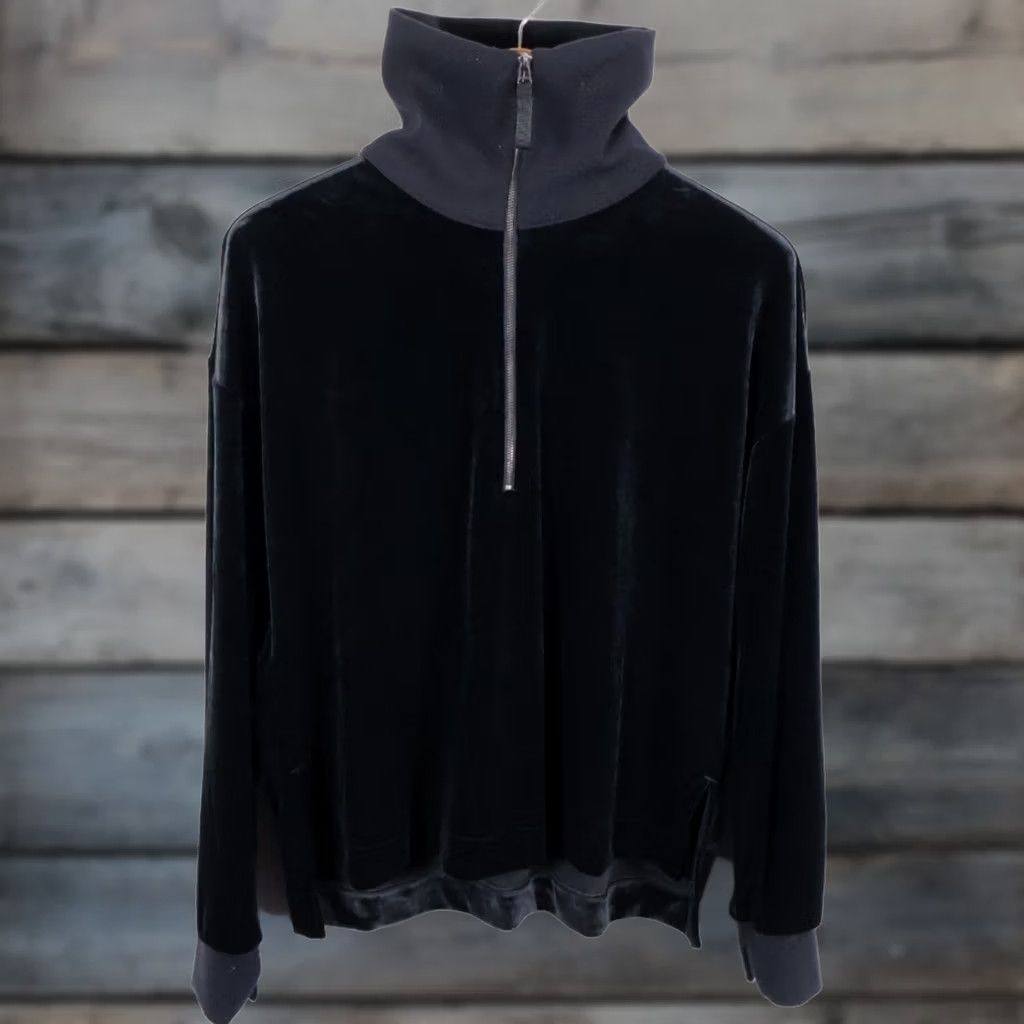 Spanx Spanx Sweatshirt Velvet 1/4 Zip Mock Neck 1X Black Womens Pullover Activewear Size XL / US 12-14 / IT 48-50 - 1 Thumbnail