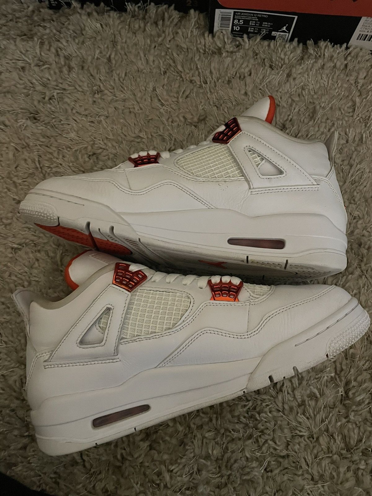 Jordan Brand JORDAN 4 METALLIC ORANGE SZ 9 Size US 9 / EU 42 - 3 Thumbnail