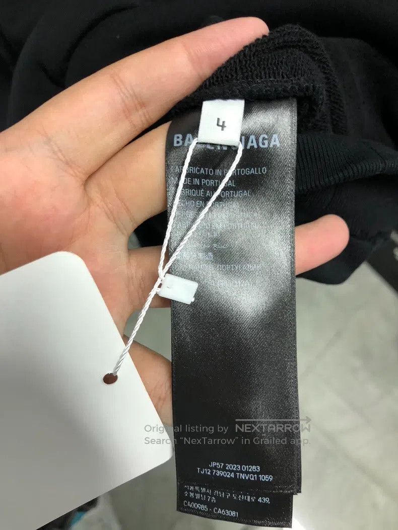 Balenciaga Balenciaga Letter Printed Hoodie Size US XL / EU 56 / 4 - 4 Thumbnail