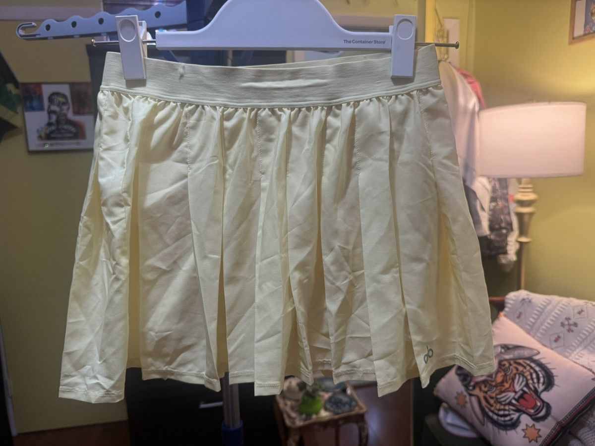 Alo Alo Yellow Pleated Tennis Skirt S Size 26" / US 2 / IT 38 - 1 Thumbnail