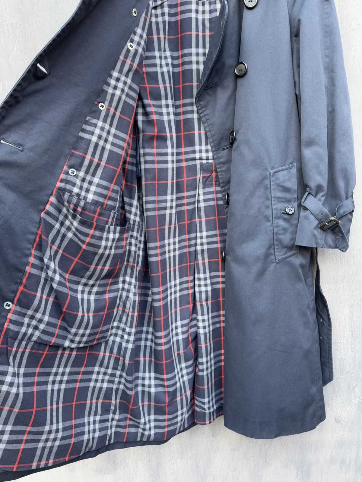 Burberry Burberrys Vintage Double Breasted Cotton Trench Jacket 46 Size L / US 10 / IT 46 - 9 Thumbnail
