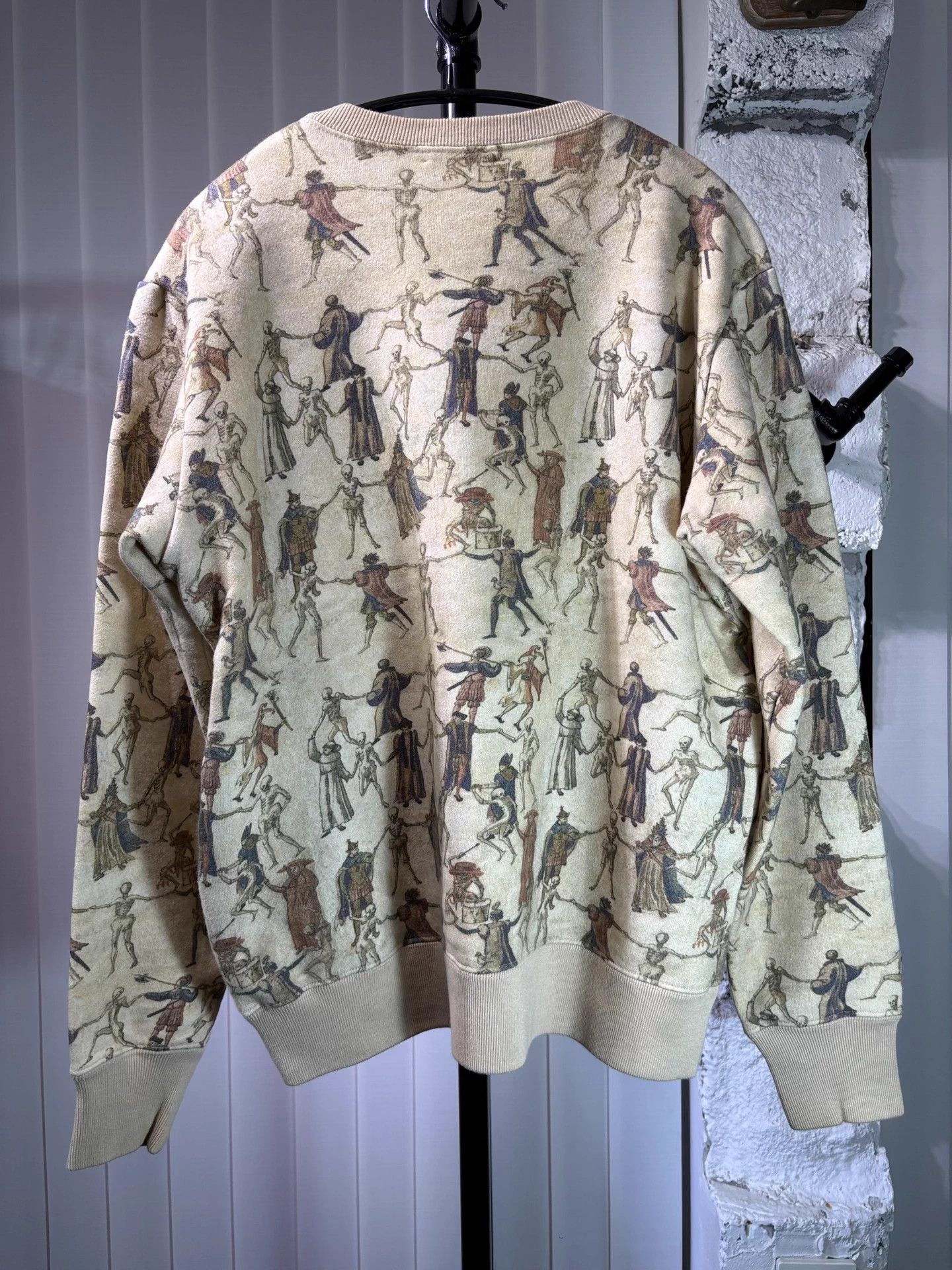 Undercover Undercover 17aw Skull Dance Sweatshirt Size US M / EU 48-50 / 2 - 2 Thumbnail