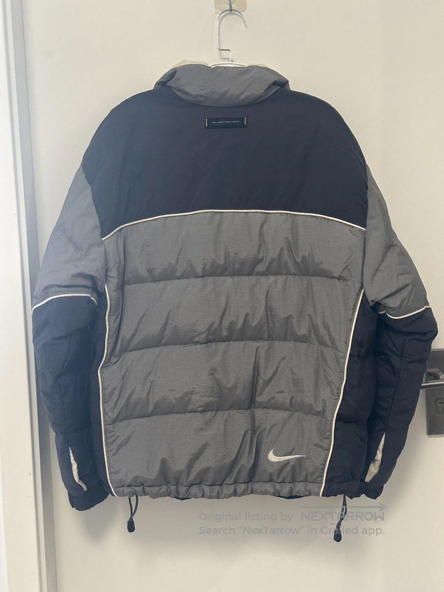 Nike ACG Nike ACG Down Jacket Size M. Size US M / EU 48-50 / 2 - 2 Thumbnail
