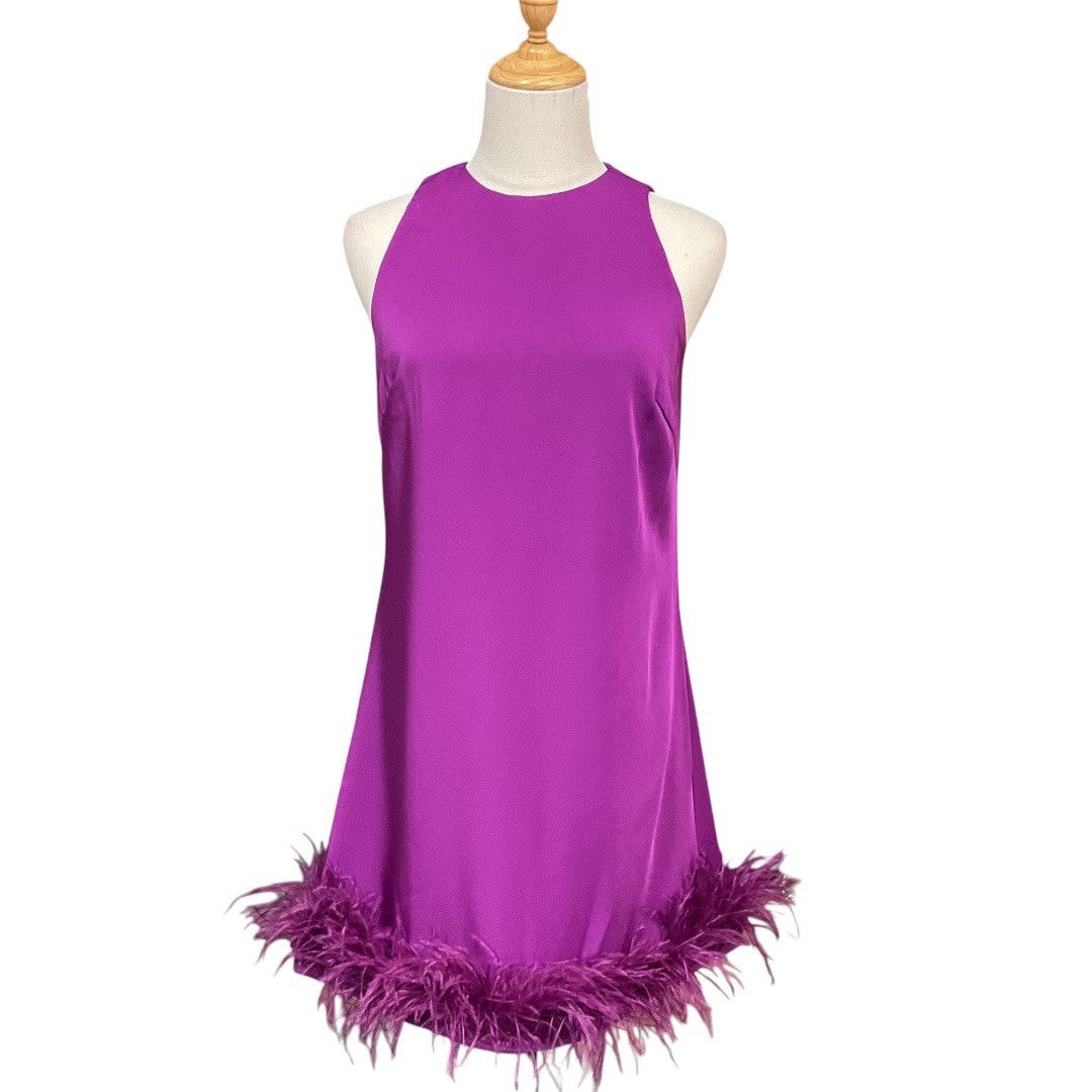 Mac Duggal Mac Duggal Feathered Hem High Neck A Line Dress Size 4 NWT Size S / US 4 / IT 40 - 1 Thumbnail