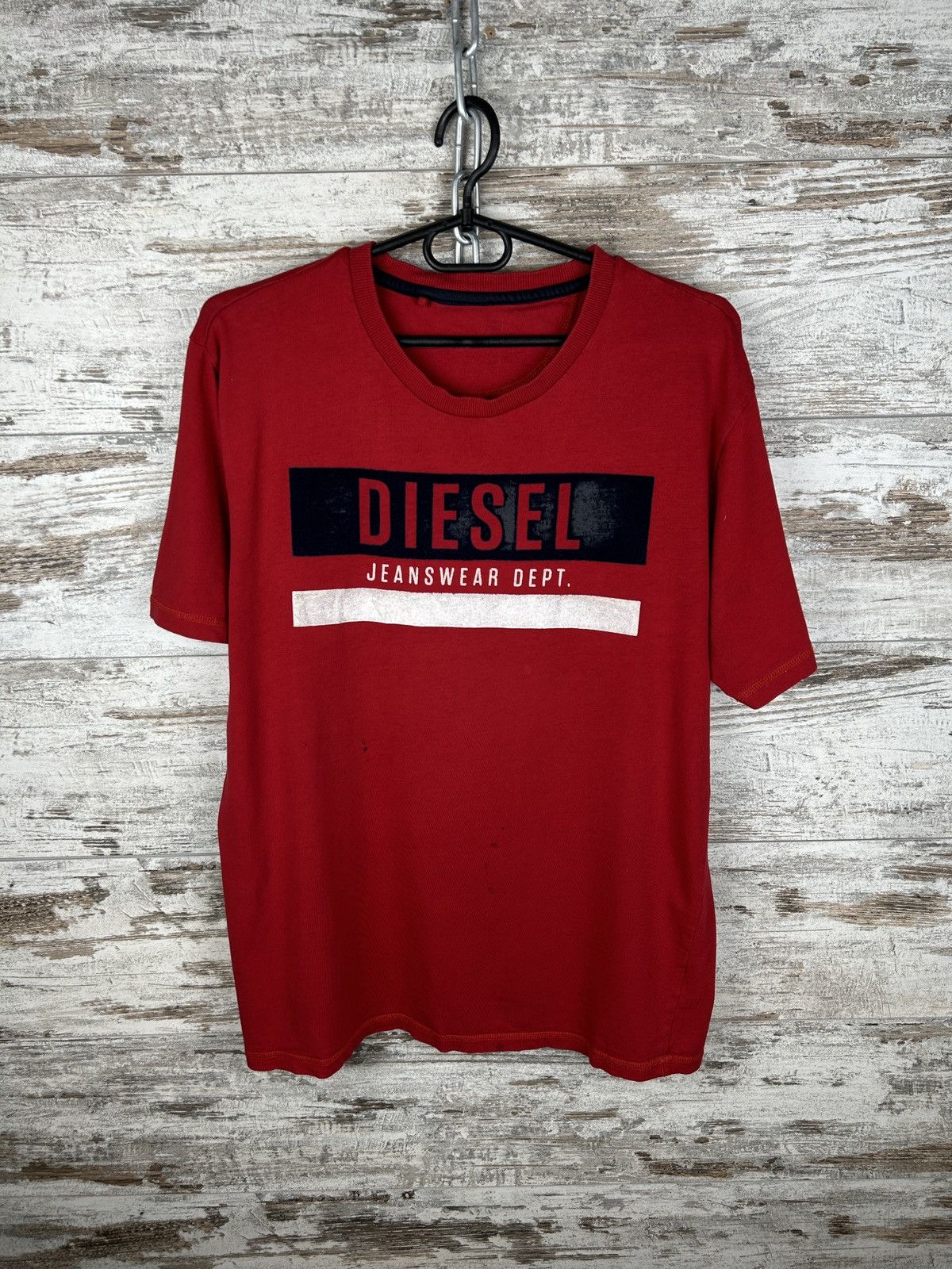 Diesel × Vintage Mens Vintage Diesel big logo centre T-shirt tee streetwear Size US M / EU 48-50 / 2 - 1 Thumbnail