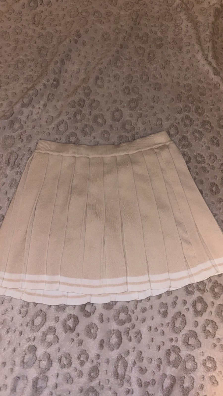 Other Cream pleated skirt Size 36" / US 14 / IT 50 - 1 Thumbnail