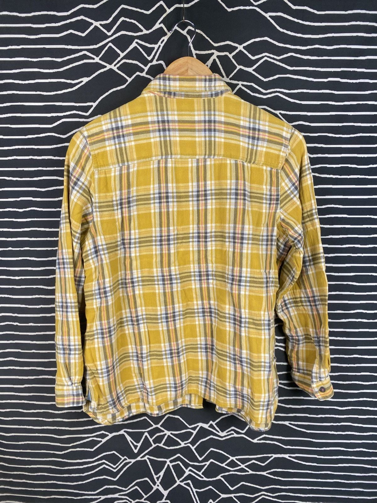Japanese Brand Crocodile Flannel Shirt Size L / US 10 / IT 46 - 2 Thumbnail