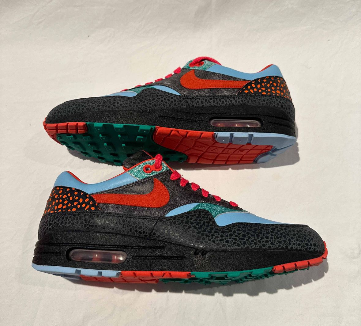 Nike × Supreme BRAND NEW *RARE* NIKE AIR MAX 1 SUPREME "TECH-PACK 1" SZ 11 Size US 11 / EU 44 - 1 Thumbnail