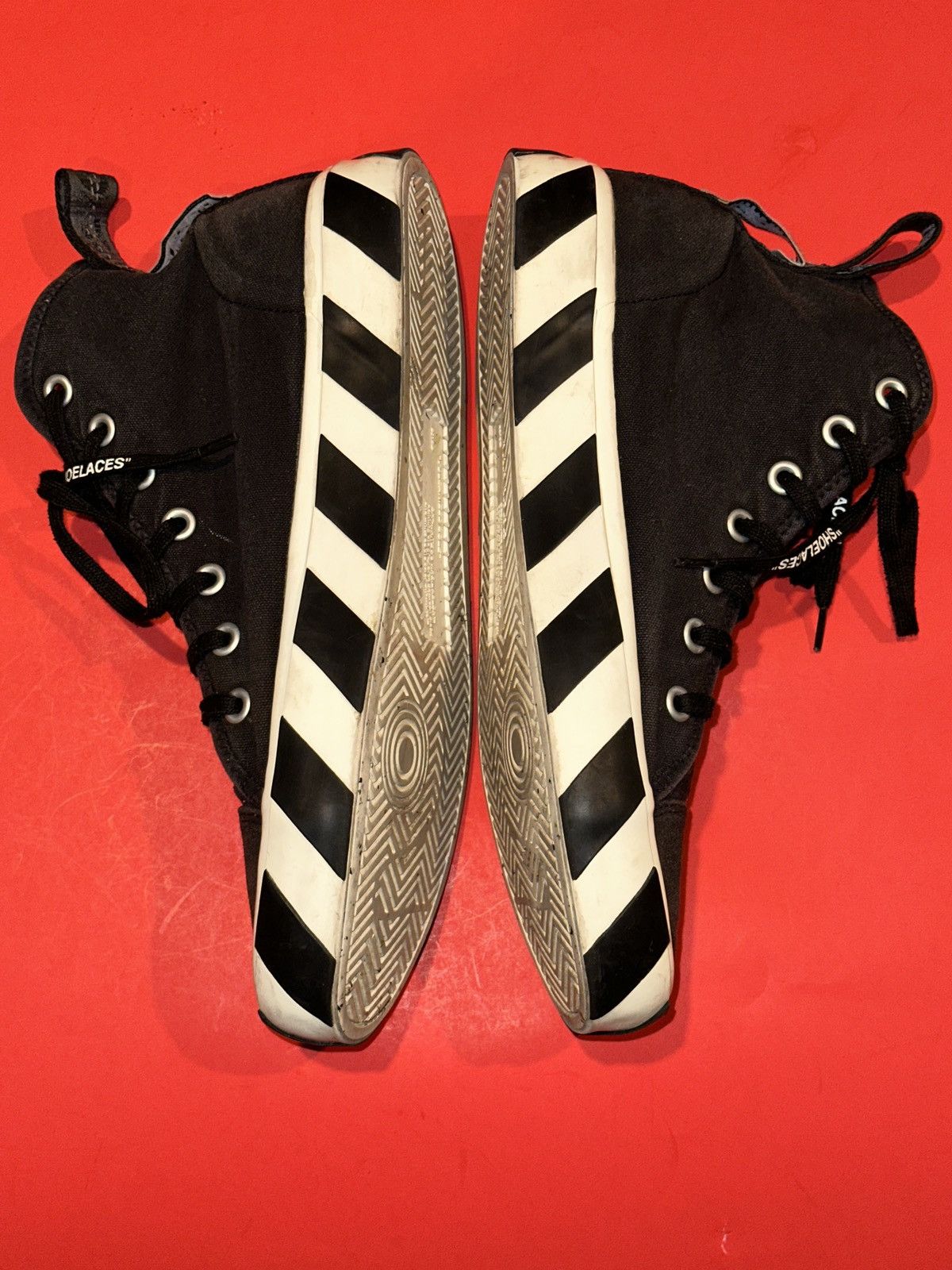 Off-White × Virgil Abloh Off-White Virgil Abloh Mid Top Vulcanized Canvas Sneakers 10 Size US 10 / EU 43 - 2 Thumbnail