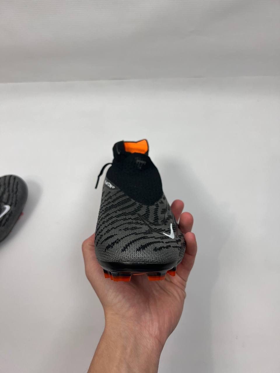 Nike Nike Phantom Gx soccer size US 8 Size US 8 / EU 41 - 8 Thumbnail