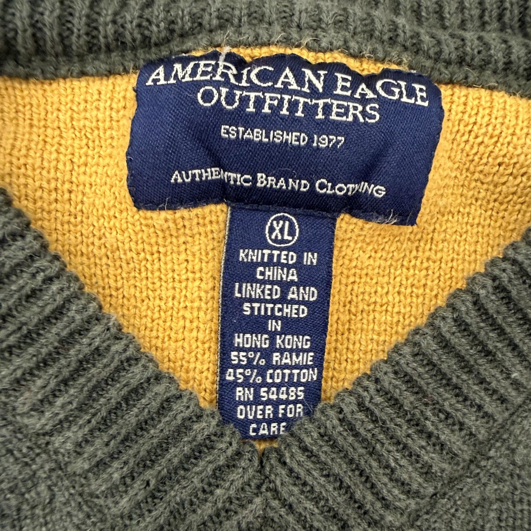 American Eagle Outfitters VINTAGE American Eagle Shirt Mens XL Olive Striped Ramie Cotton V-Neck Pullover 90s Y2K Mens Size US XL / EU 56 / 4 - 3 Thumbnail