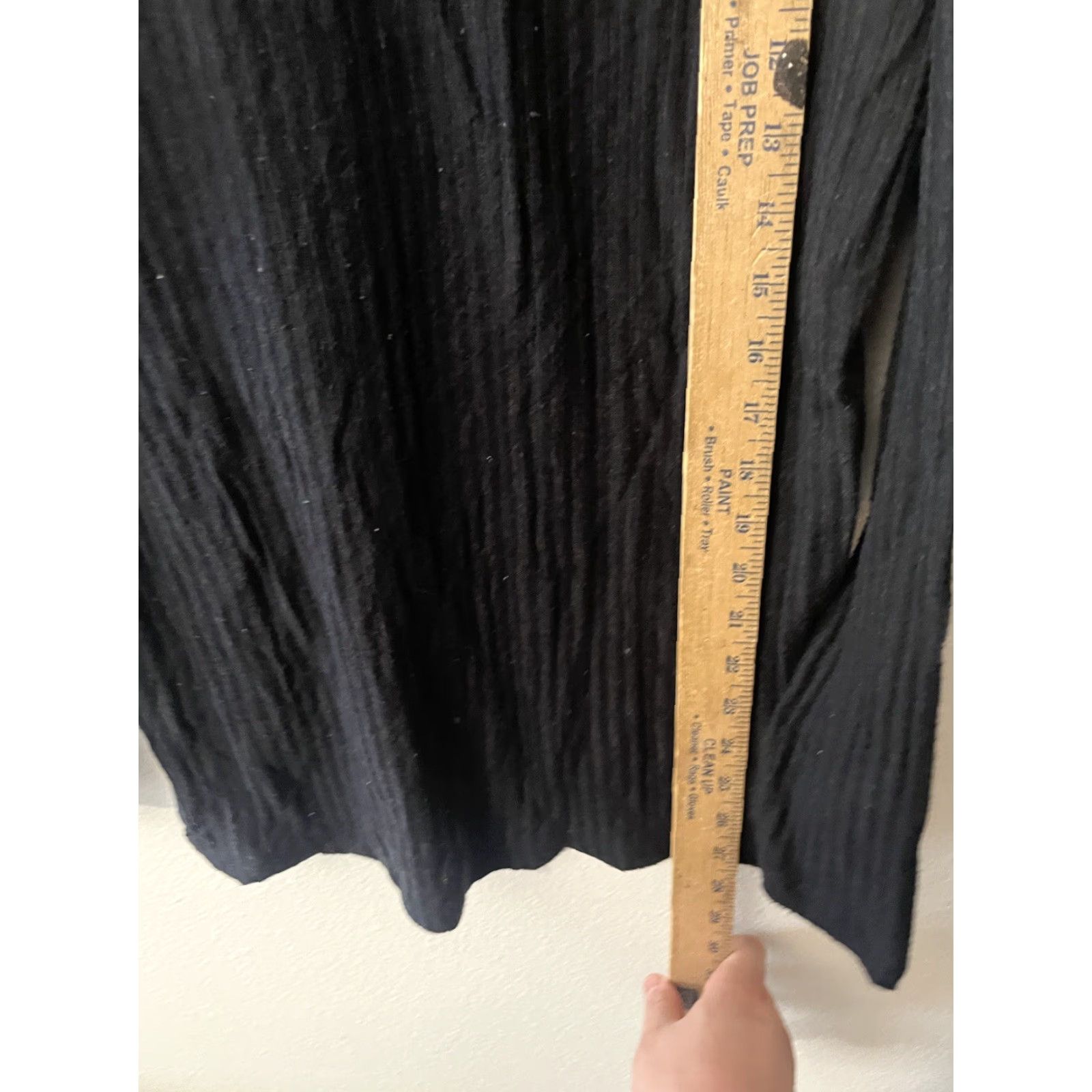 Gap VINTAGE Gap Black Ribbed Sweater Shirt Women Long Sleeve V-Neck L Adult Womens Size L / US 10 / IT 46 - 4 Thumbnail