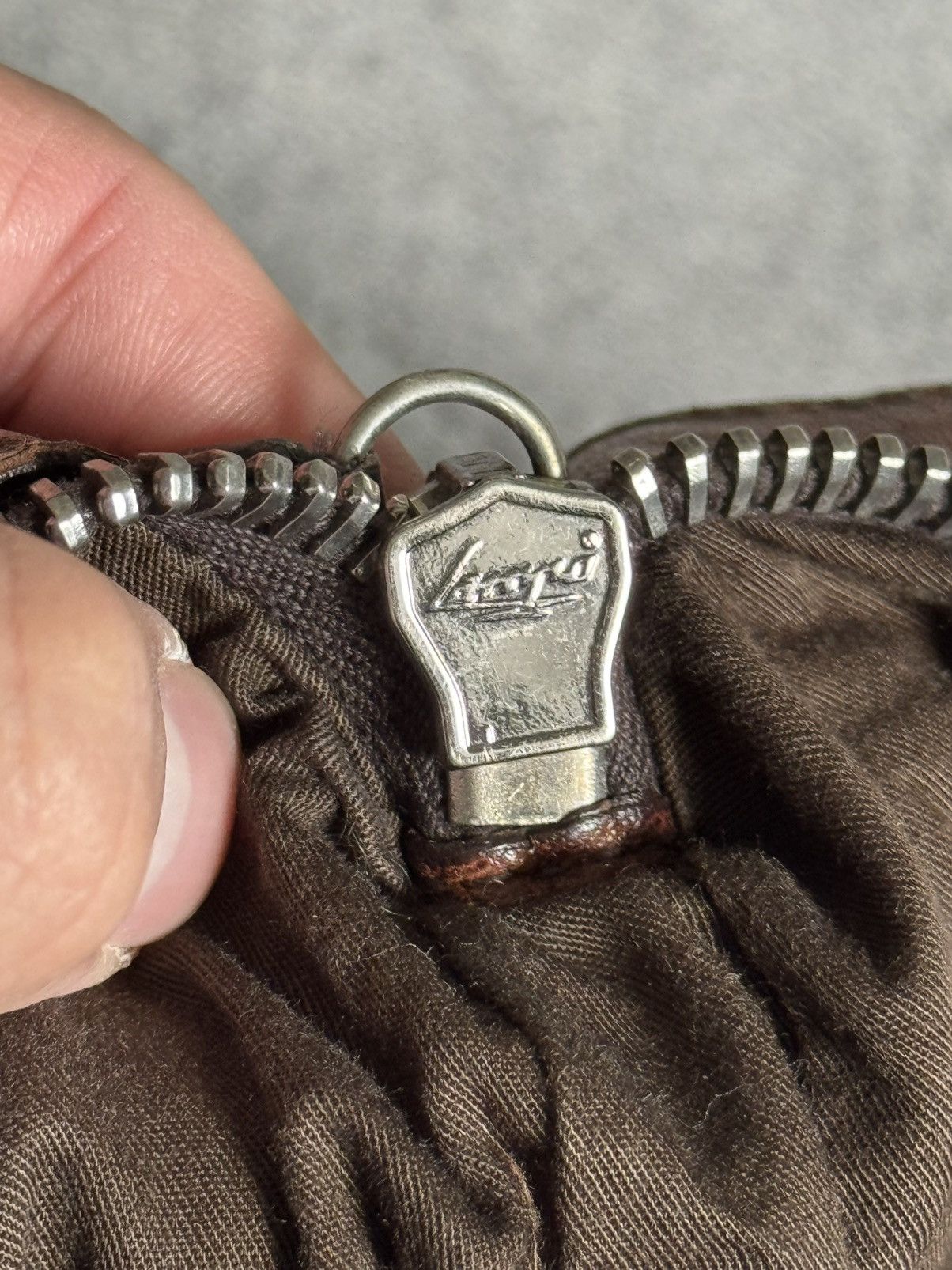 Miu Miu Vintage Miu Miu Leather Crossbody Messenger Shoulder Bag Size ONE SIZE - 11 Thumbnail
