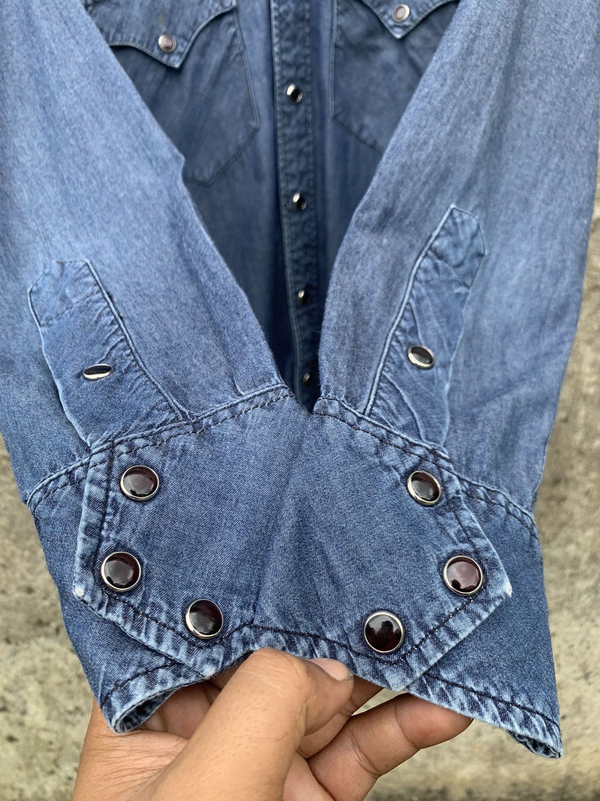 Engineered Garments × Nepenthes Engineered garments double pocket western denim shirt Size US S / EU 44-46 / 1 - 4 Thumbnail