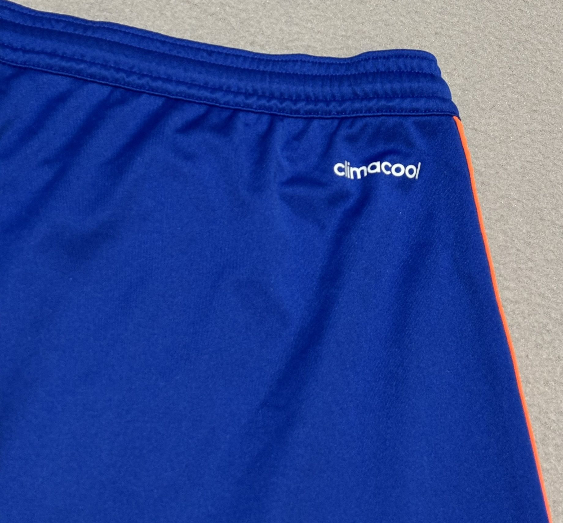 Adidas Feyenoord 2015/2016 Adidas Football Shorts size M Size US 32 / EU 48 - 12 Thumbnail