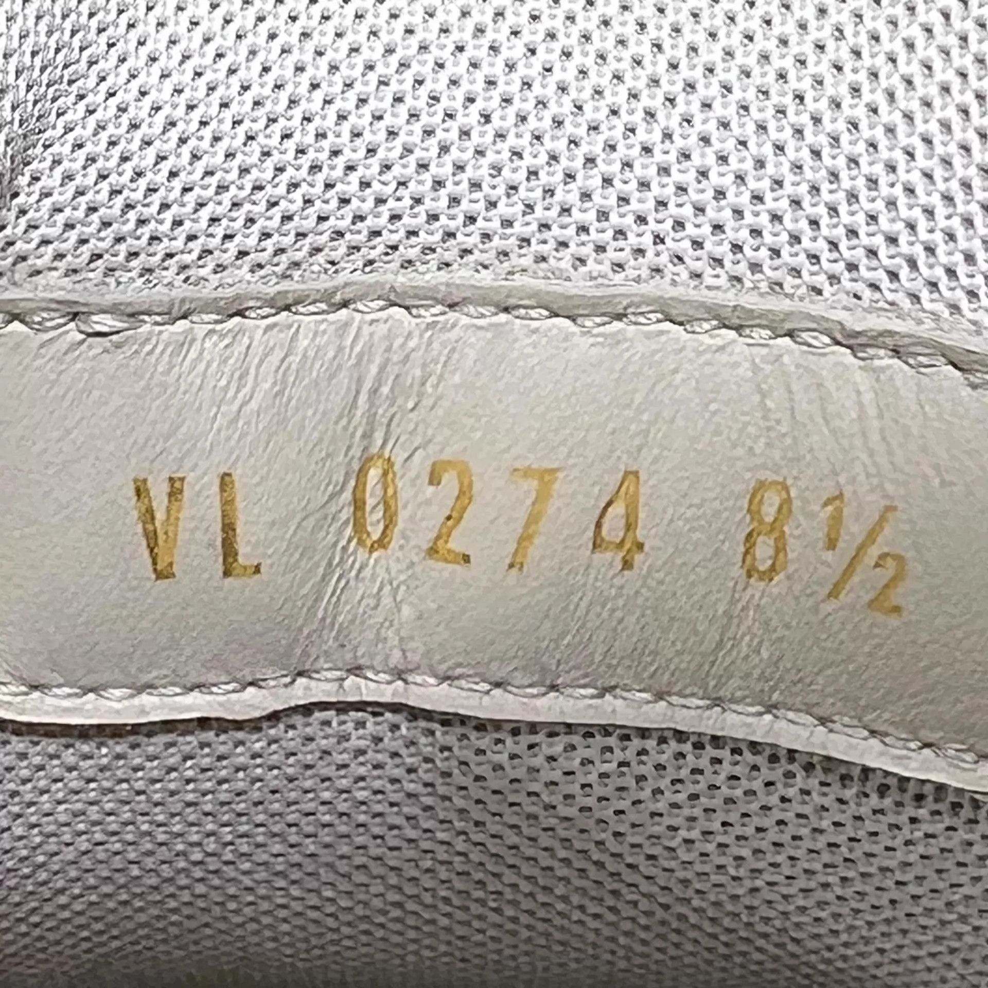 Louis Vuitton LV Trainer Cream UK8.5 42.5 YH22885 Size US 9.5 / EU 42-43 - 8 Thumbnail