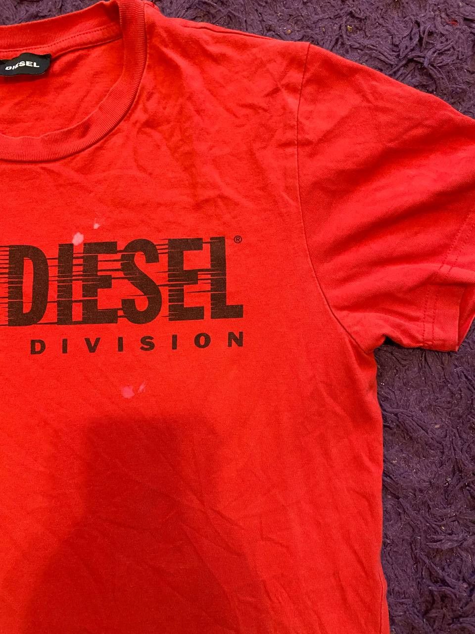 Diesel Vintage big logo T-Shirt red DIESEL Y2K KIDS 14 years Size US S / EU 44-46 / 1 - 7 Thumbnail