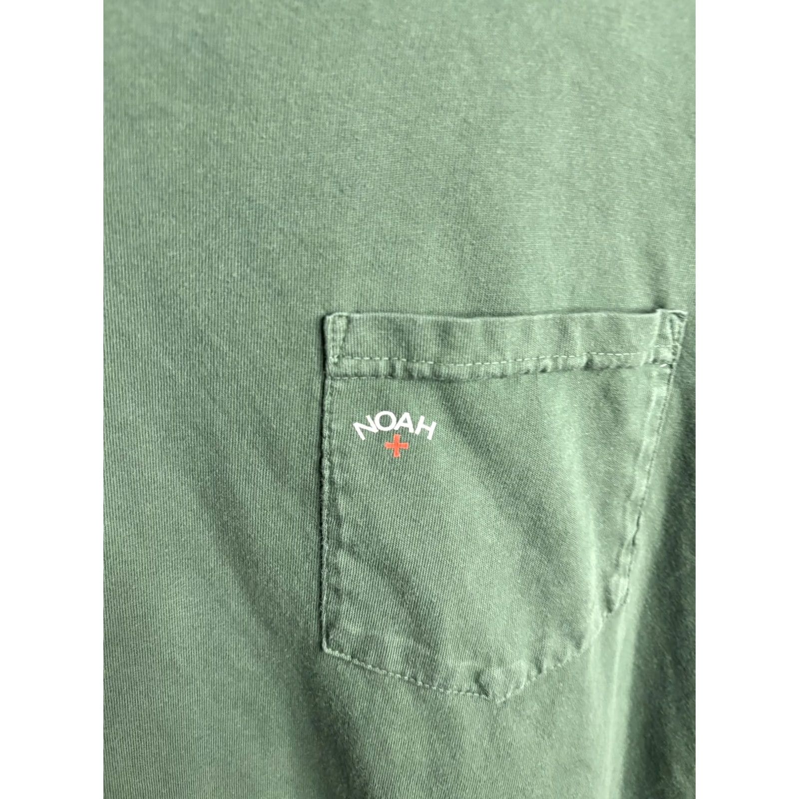 Noah NOAH Shirt Mens 2XL Green Long Sleeve Pocket Tee Logo 100% Cotton Made USA Size US XXL / EU 58 / 5 - 3 Thumbnail