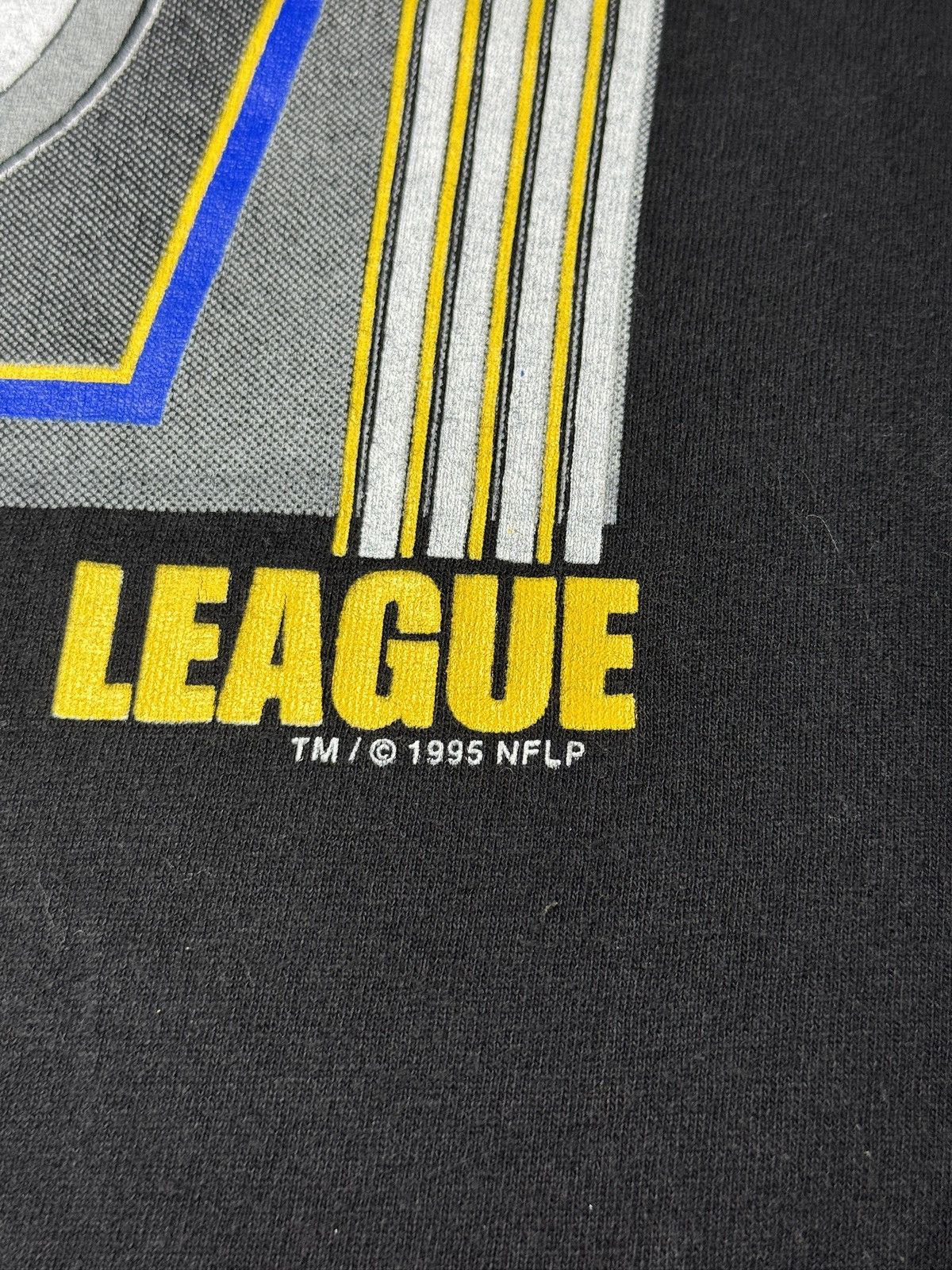 Vintage Vintage 90s Pittsburgh Steelers Retro Sleeveless Tank Top Size US M / EU 48-50 / 2 - 3 Thumbnail