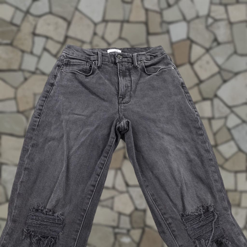 Good American Good American Jeans Women Gray Denim Straight Leg Distressed Stretch Flex 4/27 Slim Inseam 27.5 in Pocket Zip Size 27" / US 4 / IT 40 - 1 Thumbnail