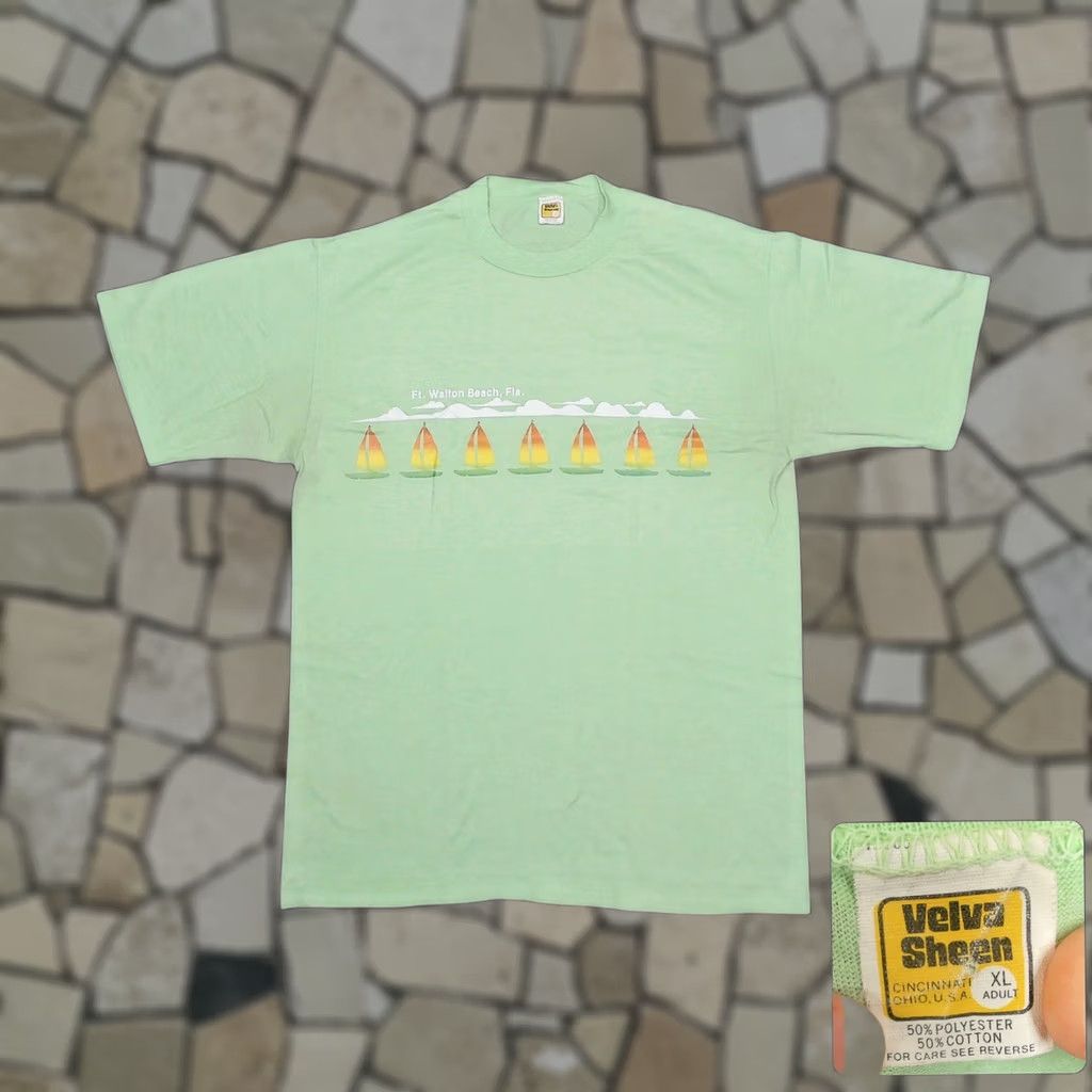 Velva Sheen VINTAGE Velva Sheen T-Shirt Ft Walton Beach Florida Sailboat Pastel Green 70s Sailboat Graphic Mens L Size US L / EU 52-54 / 3 - 1 Thumbnail