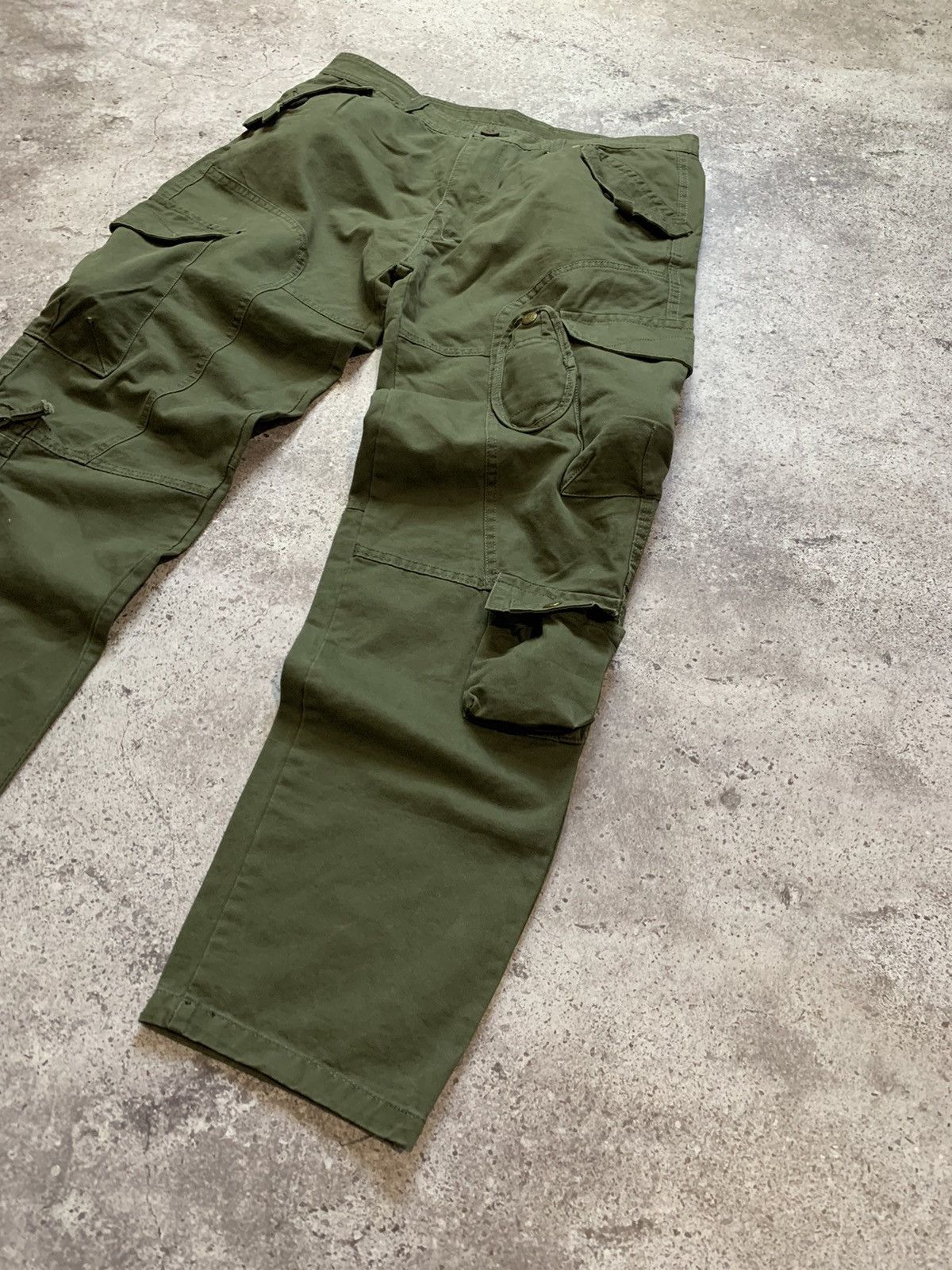 Japanese Brand × Vintage Military Multi-Pocket Cargo Trousers like dolce gabbana polo Size US 36 / EU 52 - 2 Thumbnail