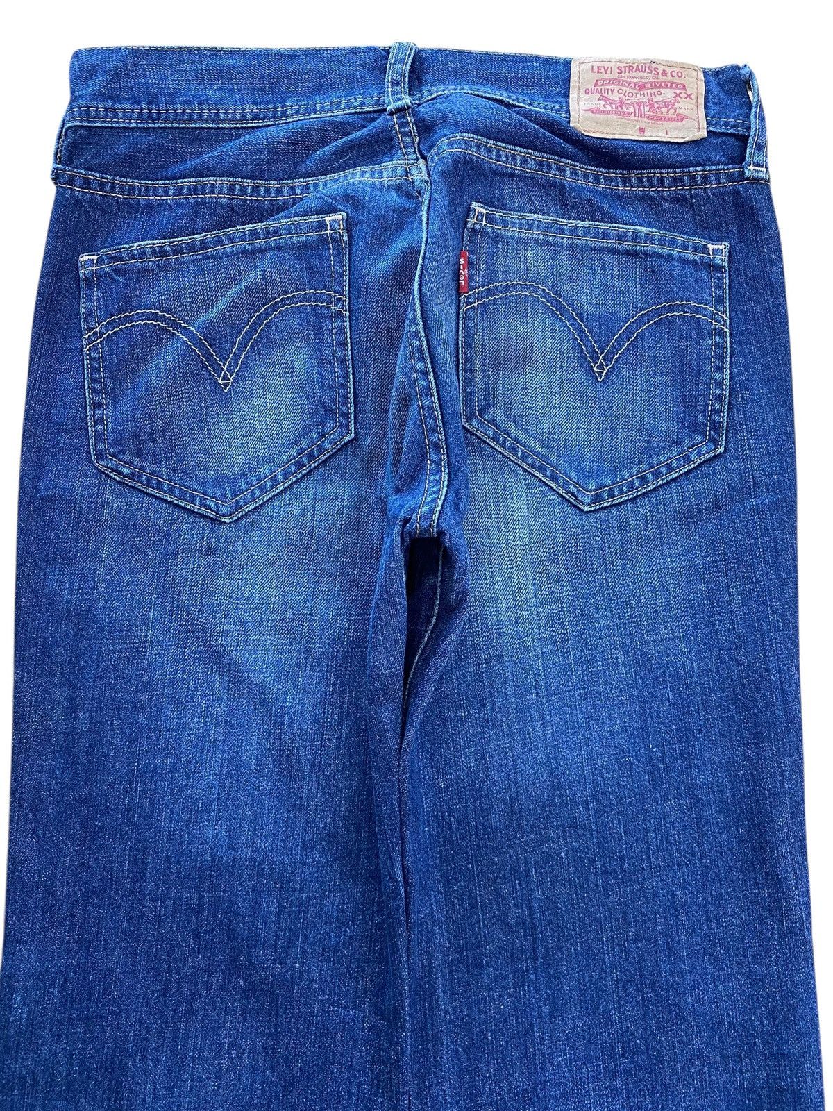 Levi's Levi’s Faded Blue Wash Style Boot Cut Leg Jeans Size US 28 / EU 44 - 4 Thumbnail