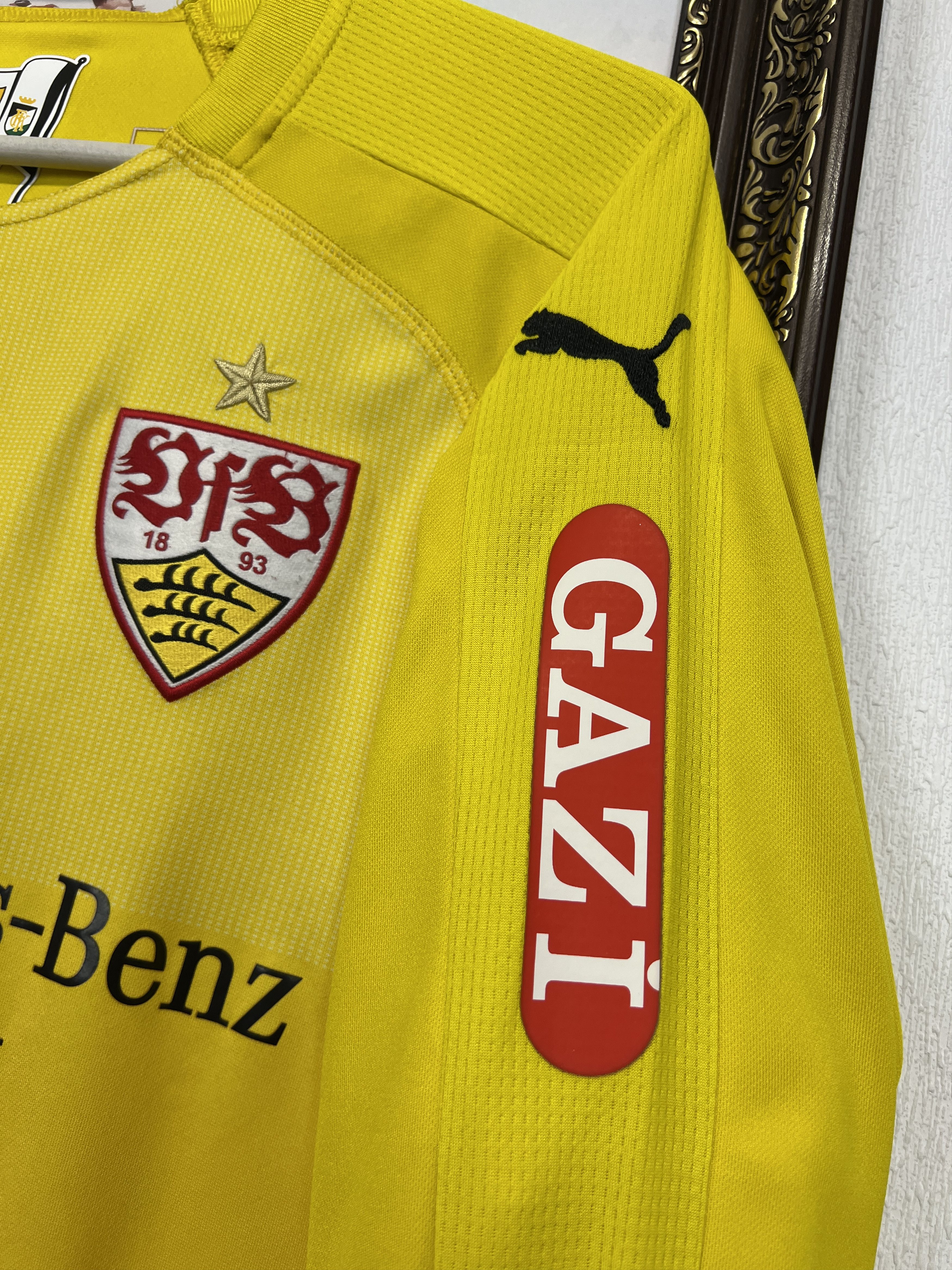 Puma VfB Stuttgart Goalkeeper Football Shirt Soccer Jersey Trikot Size US L / EU 52-54 / 3 - 4 Thumbnail