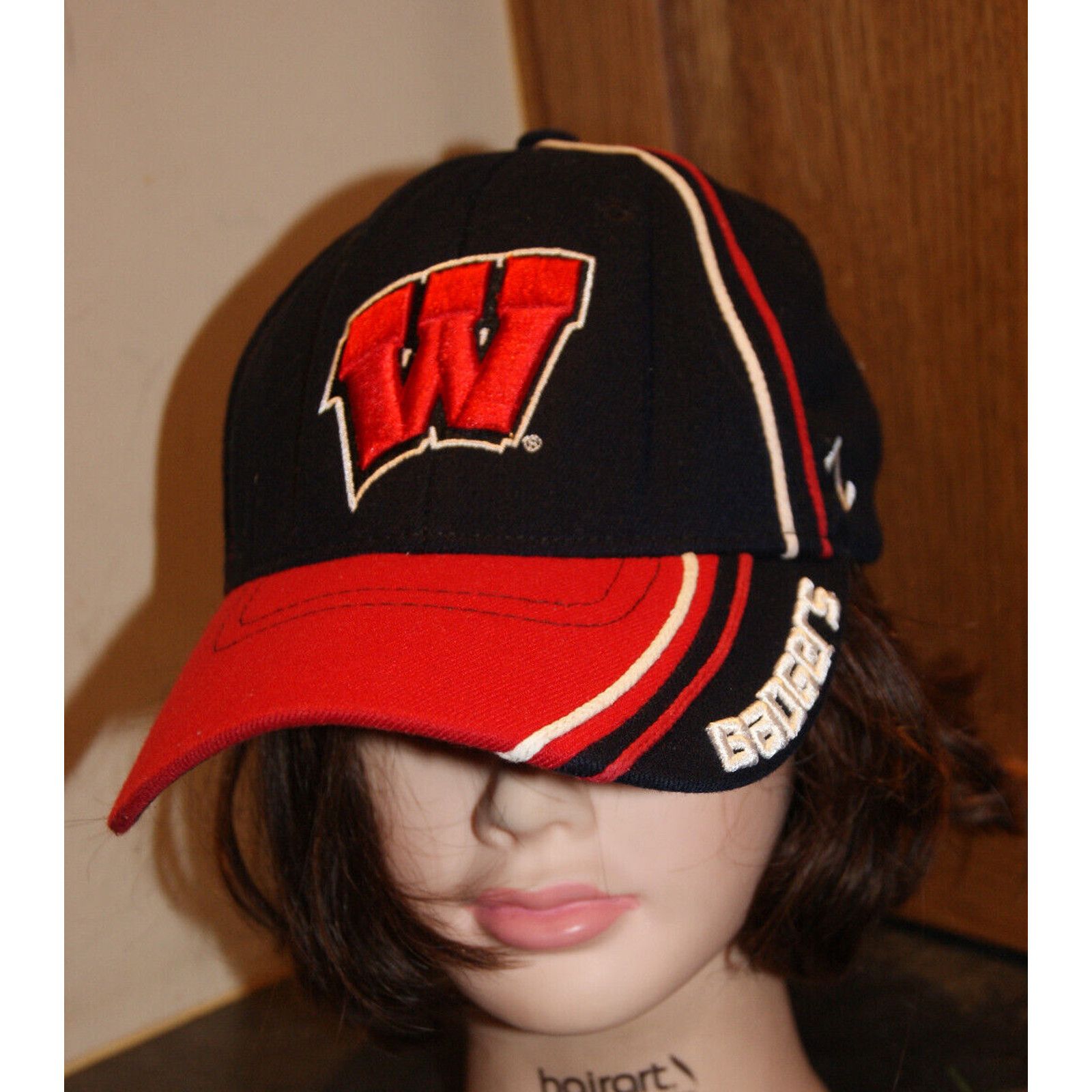 Zephyr VTG Y2K University Of Wisconsin Badgers Fitted M/L Cap Hat Size ONE SIZE - 1 Thumbnail