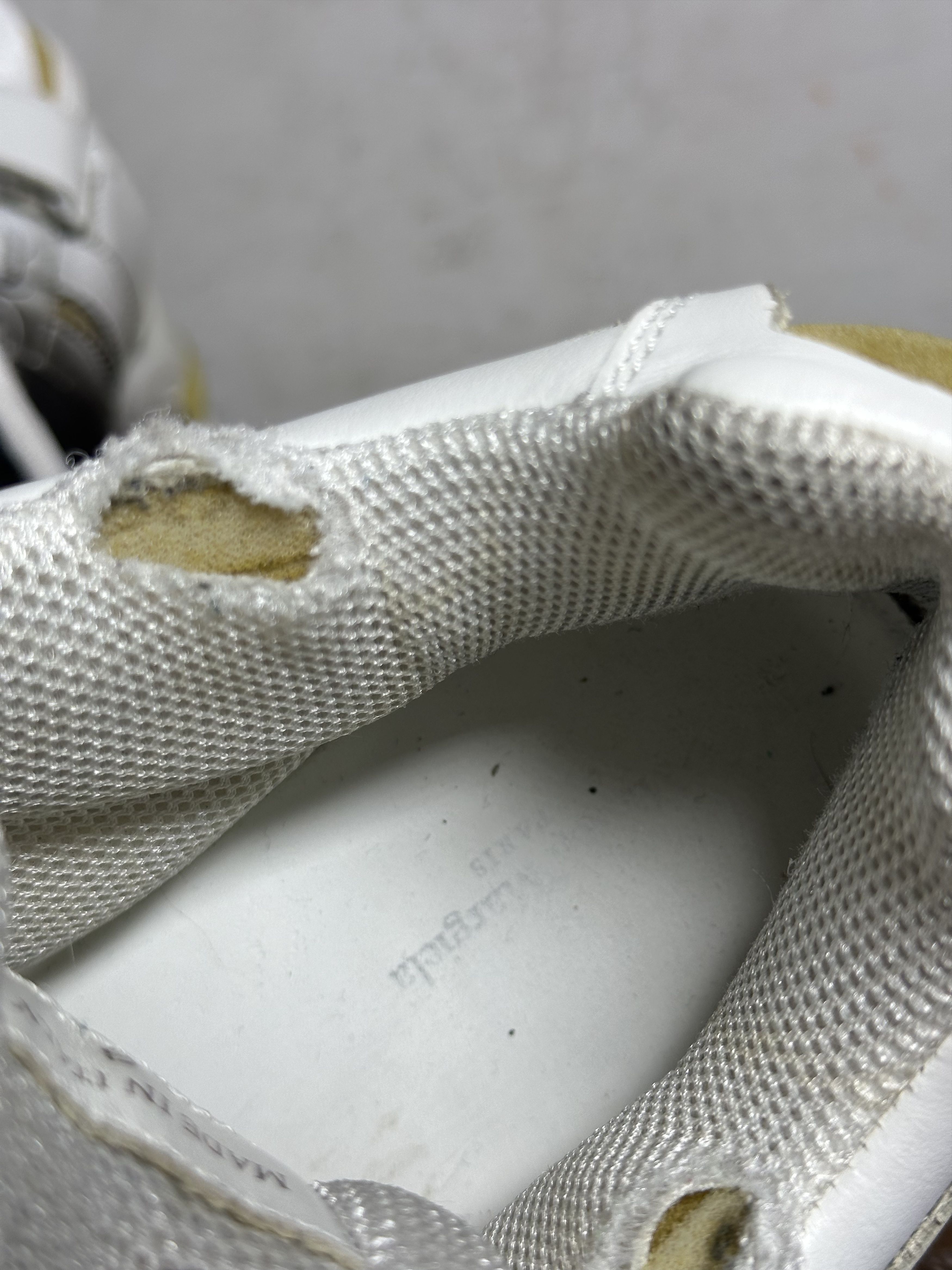 Maison Margiela Maison Margiela Retro Fit Sneakers Size US 5.5 / EU 38 - 14 Thumbnail