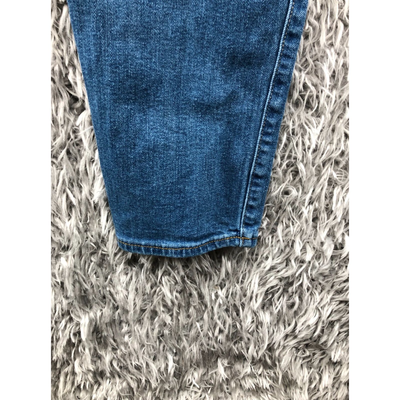 Gap Gap Jeans Skinny Size 32 Womens Medium Wash Blue - 1969 Regular Denim 5-Pocket Style Tapered? Size 24" / US 00 / IT 34 - 7 Thumbnail