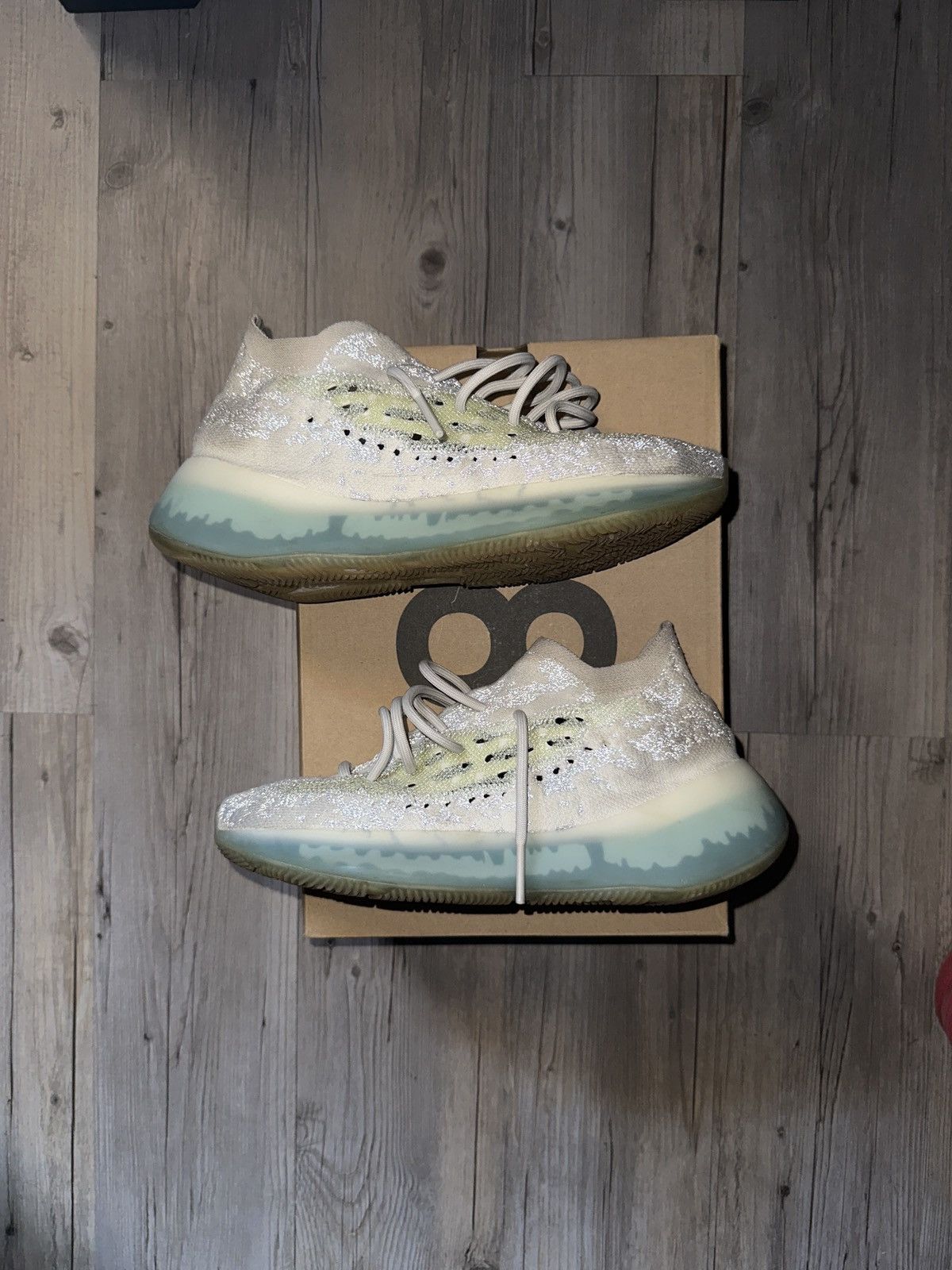 yeezy alien mist