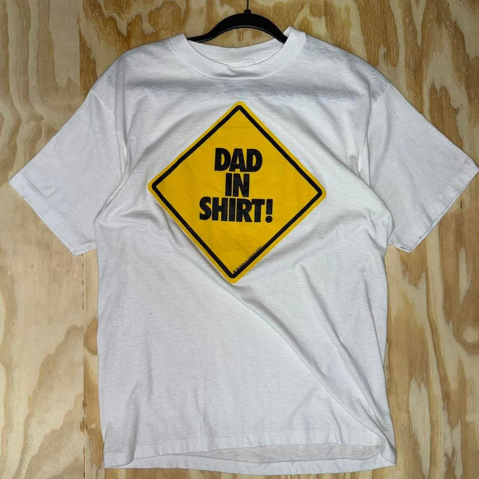 Vintage XL - Vintage y2k "dad in shirt" caution funny t-shirt Size US XL / EU 56 / 4 - 1 Thumbnail