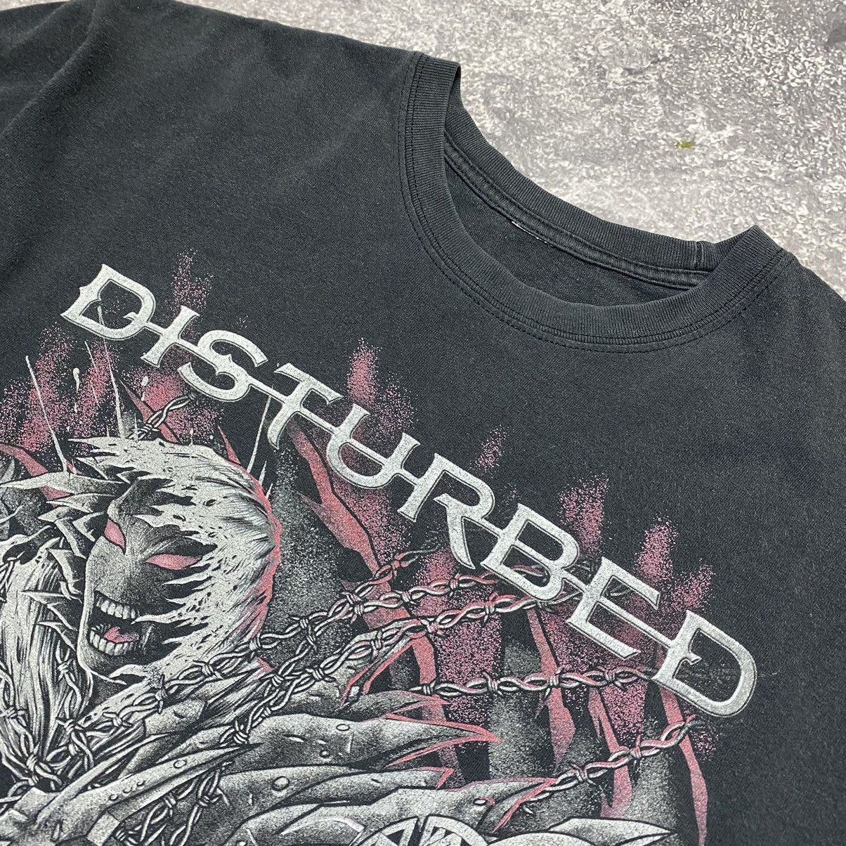 Band Tees × Vintage Vintage Disturbed 2016 Big Graphic logo rare rock band tee Size US M / EU 48-50 / 2 - 3 Thumbnail